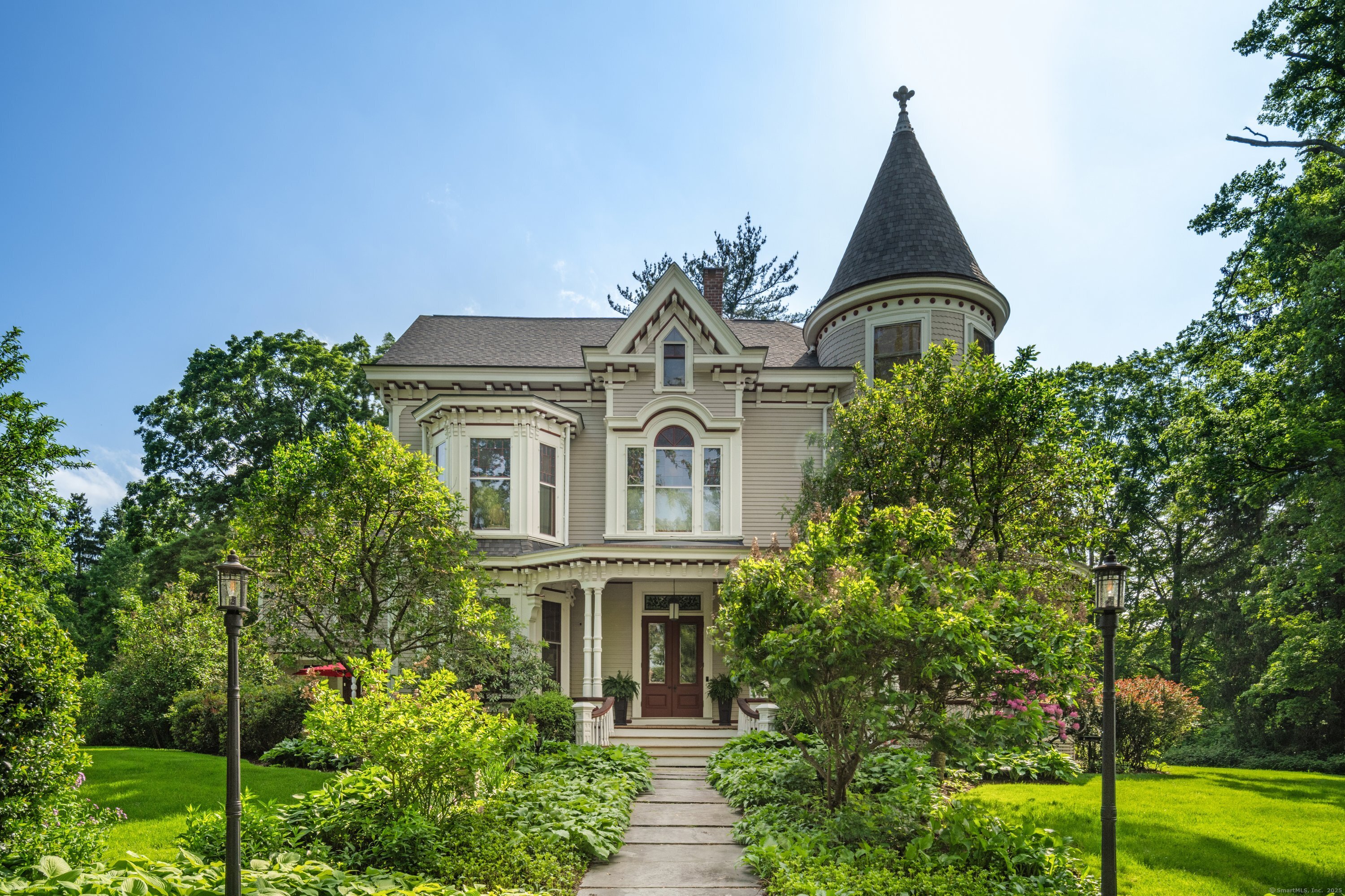 13 Sugar Street