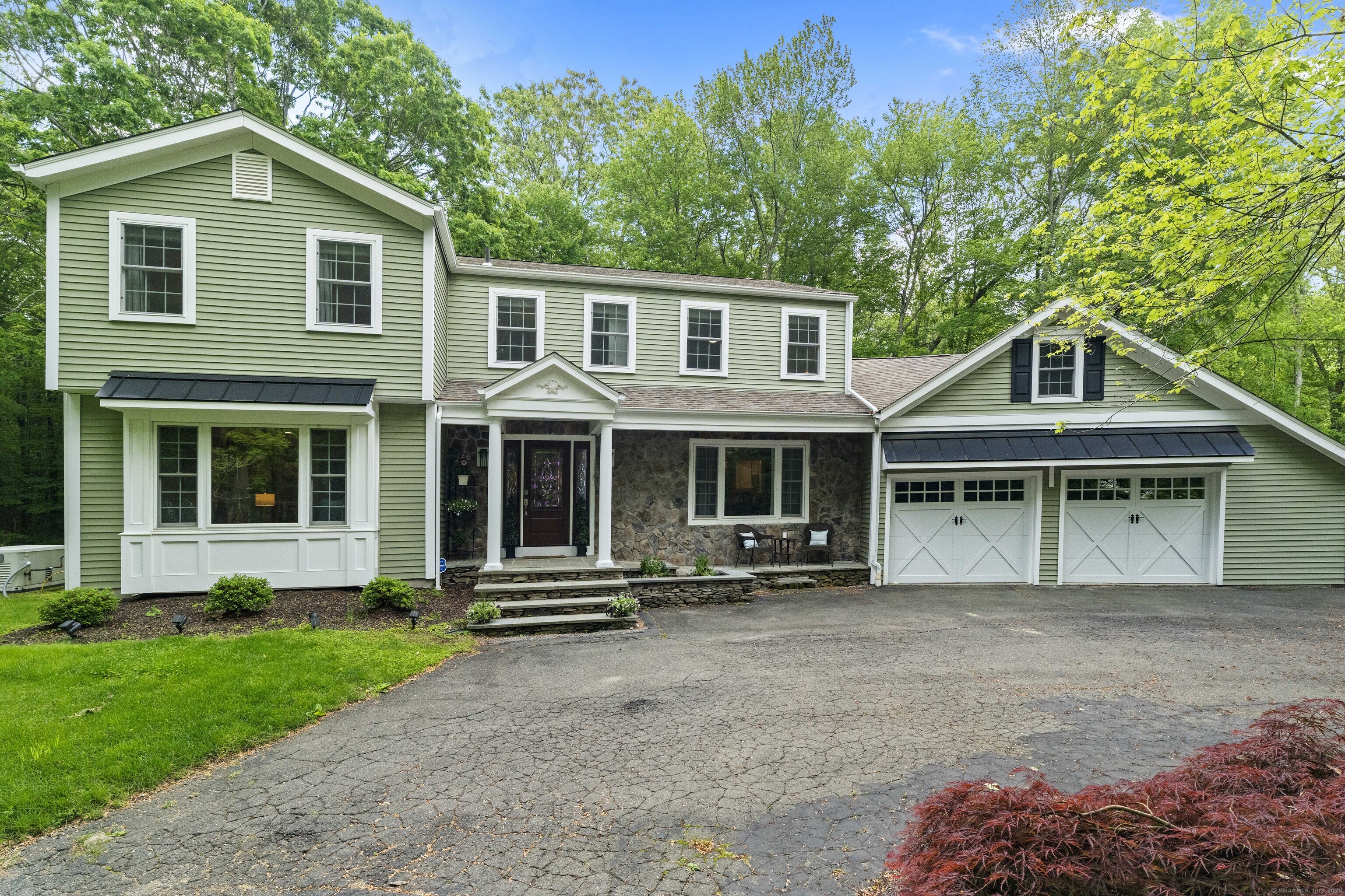 8A Russett Road