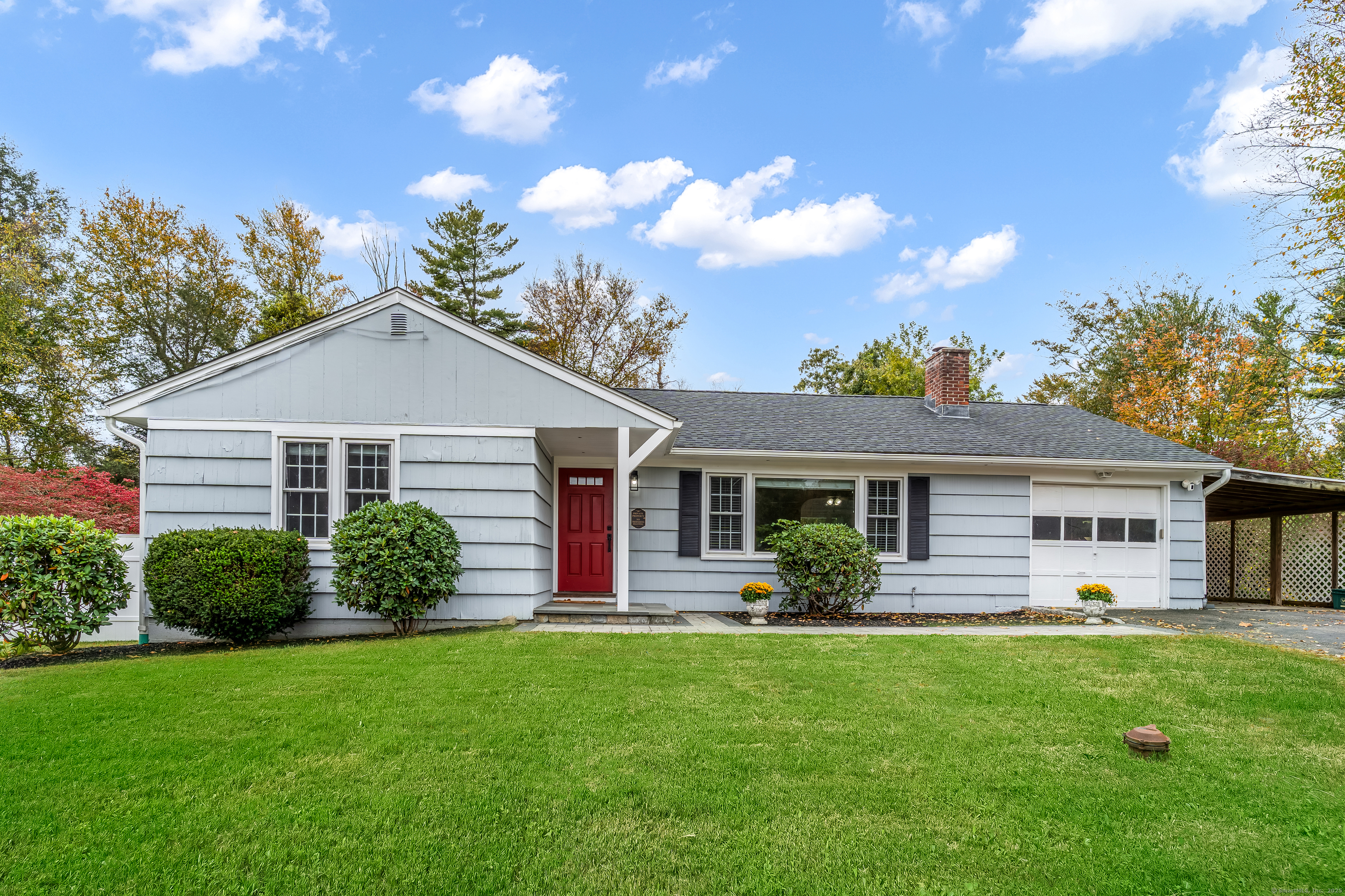 5 Fleetwood Drive