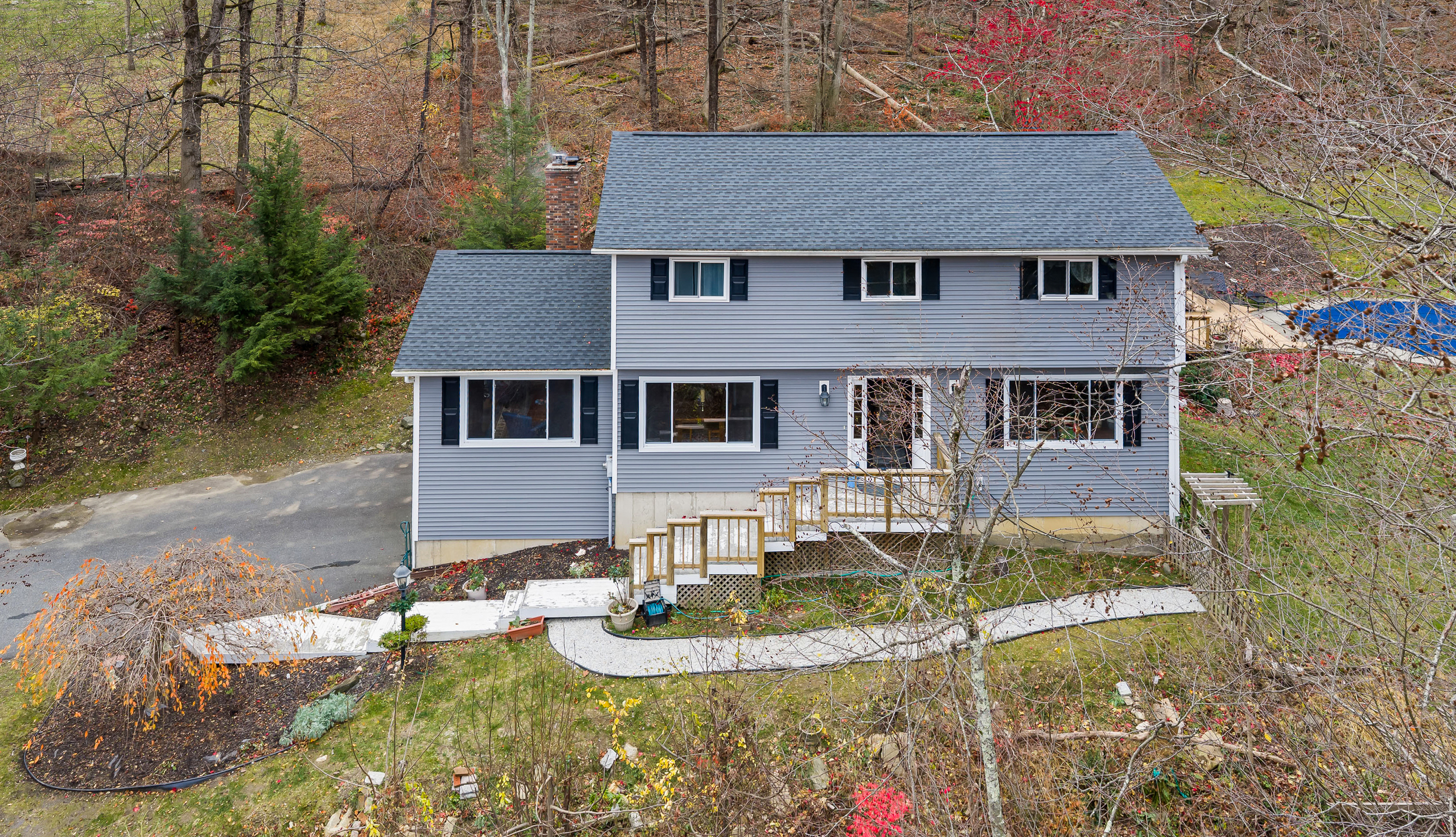 8 Glenview Drive