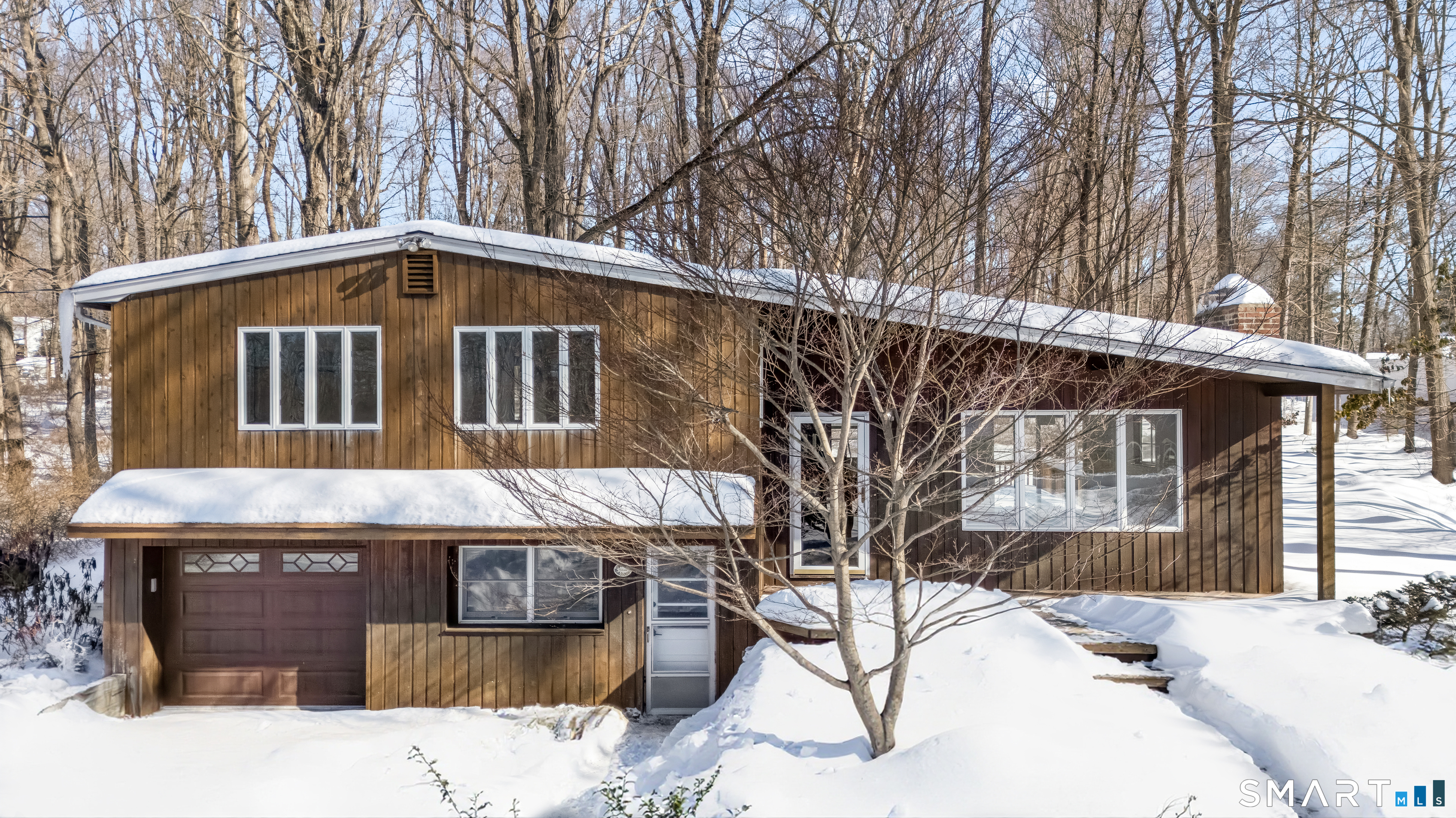 24 Pleasant Hill Road
