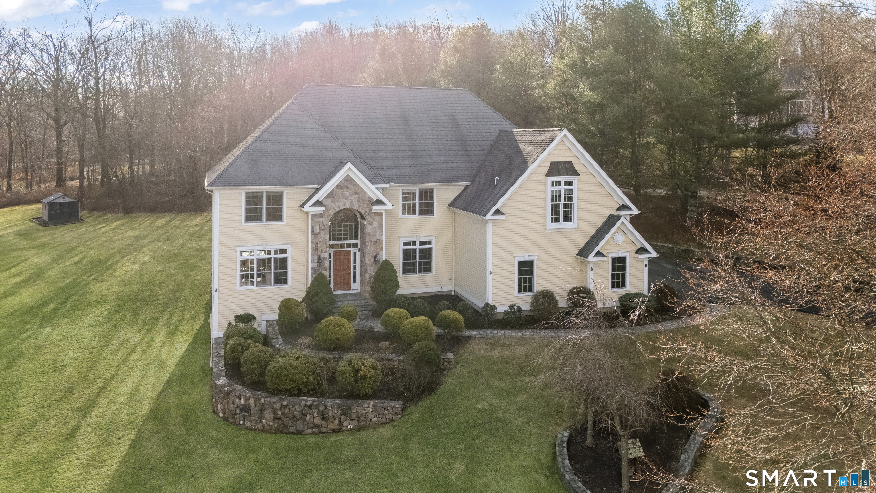 68 Charter Ridge Drive