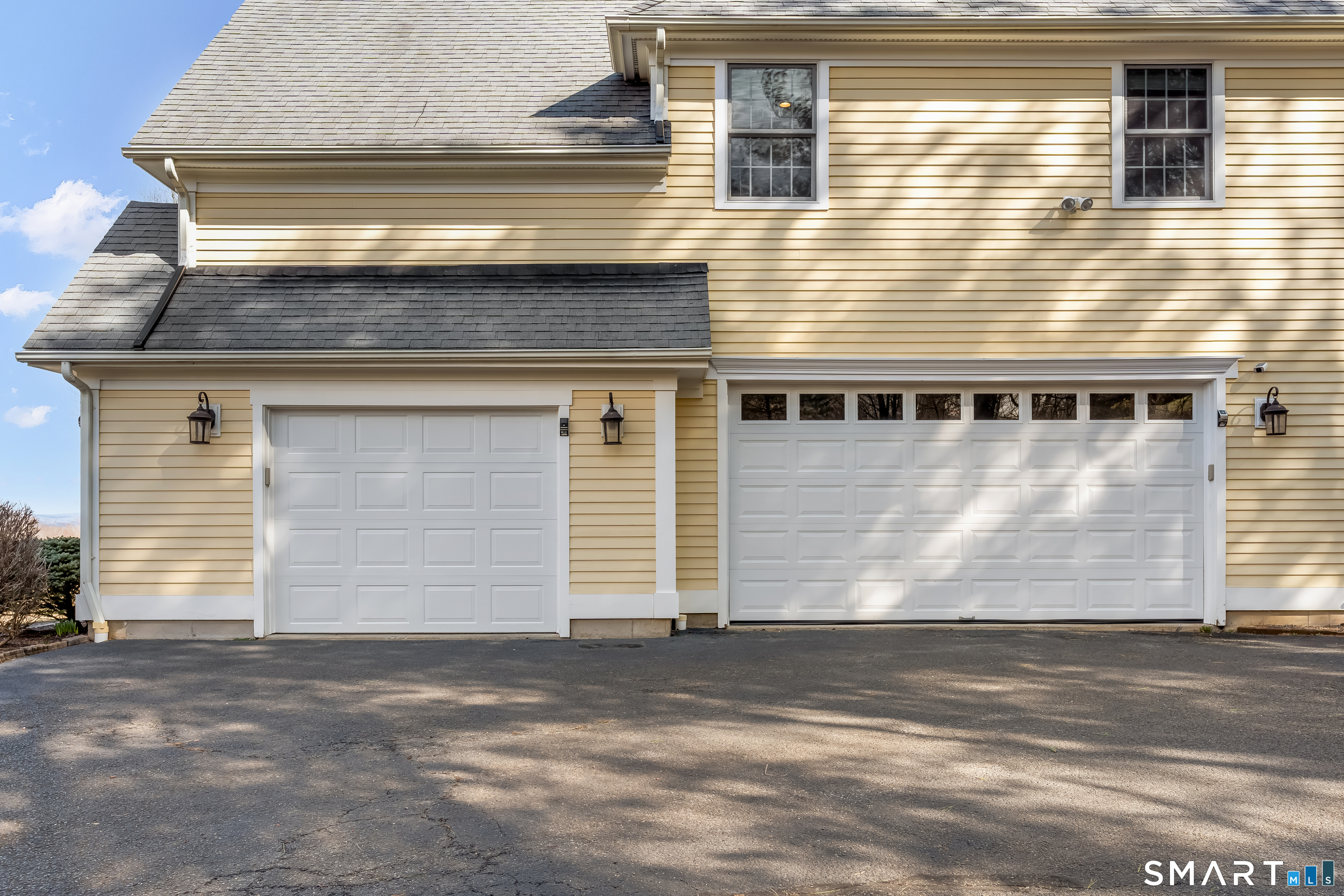 68 Charter Ridge Drive