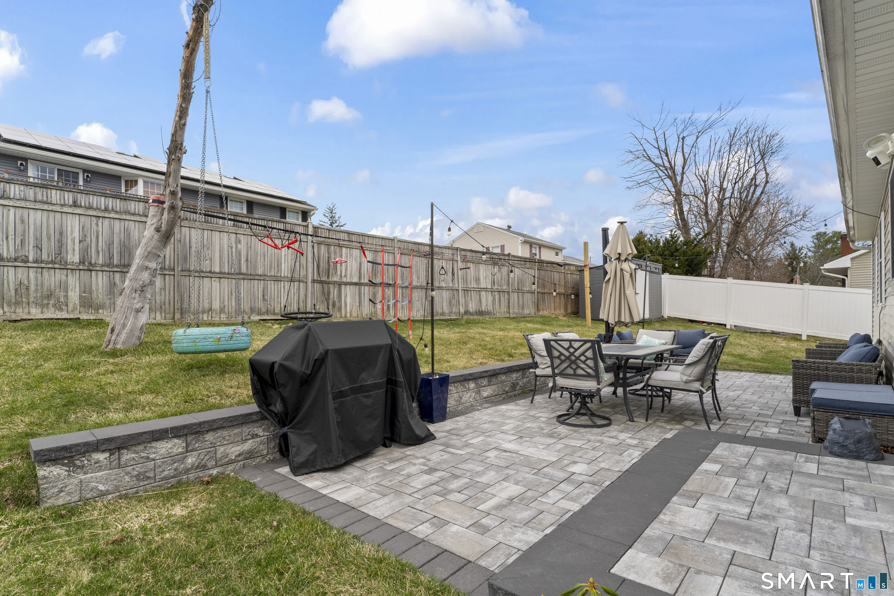 16 Curtis Avenue