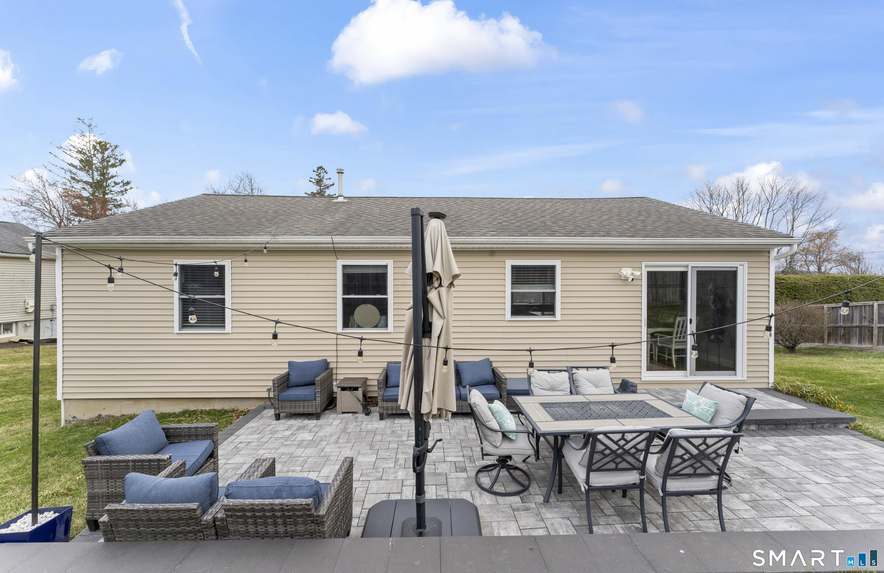16 Curtis Avenue