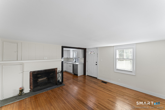 3 Riverside Road B