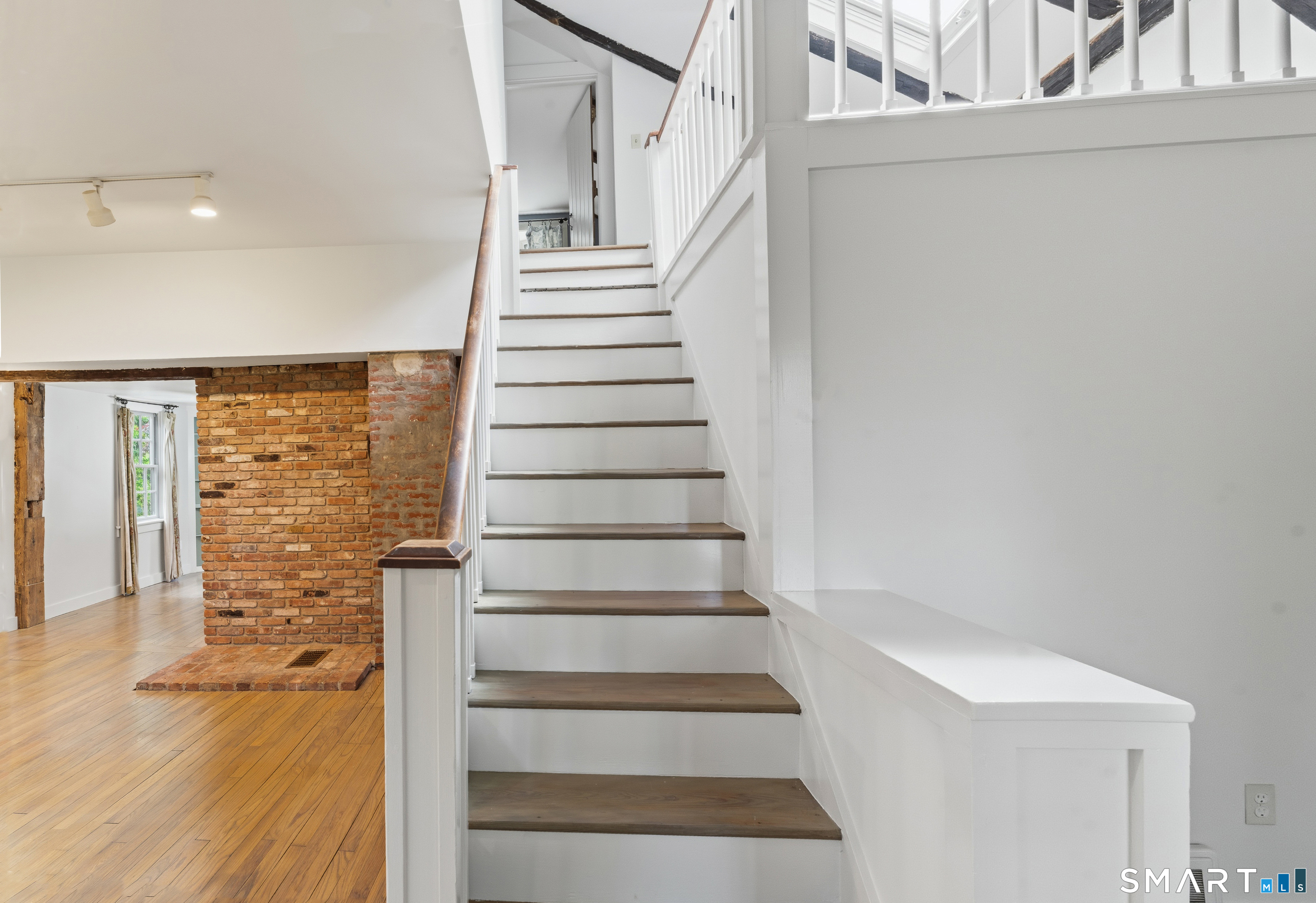 19 Farrell Road