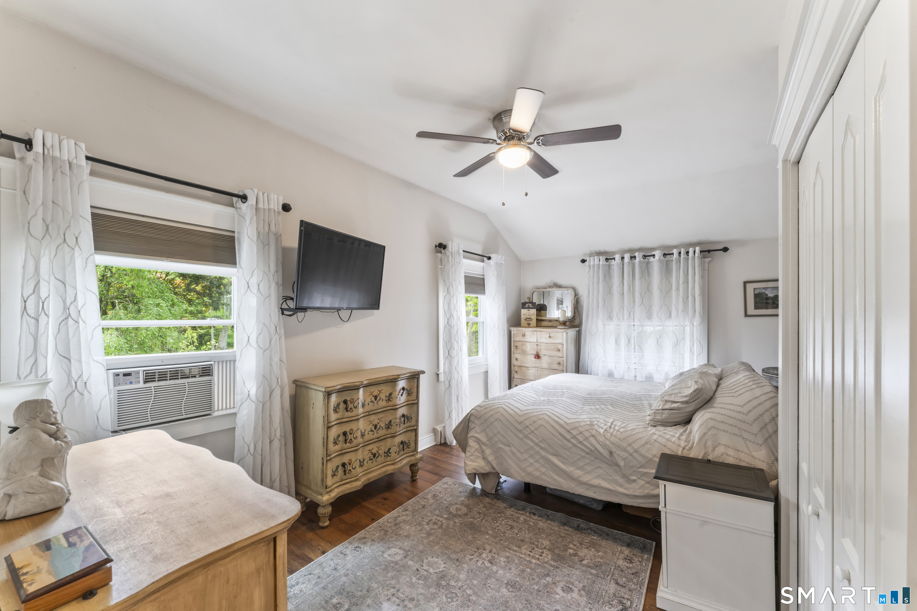 24 Beechwood Drive