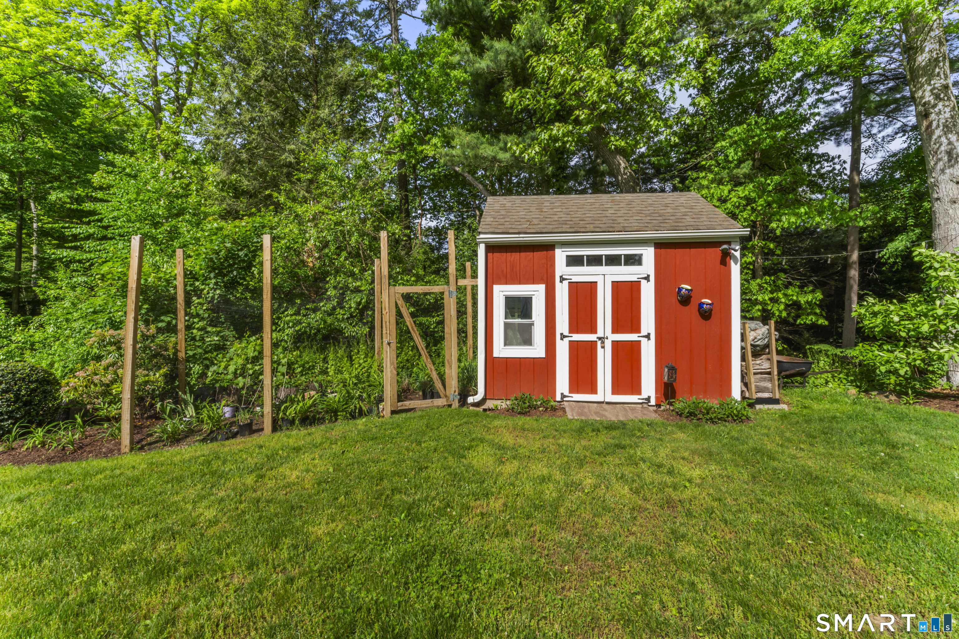 24 Beechwood Drive