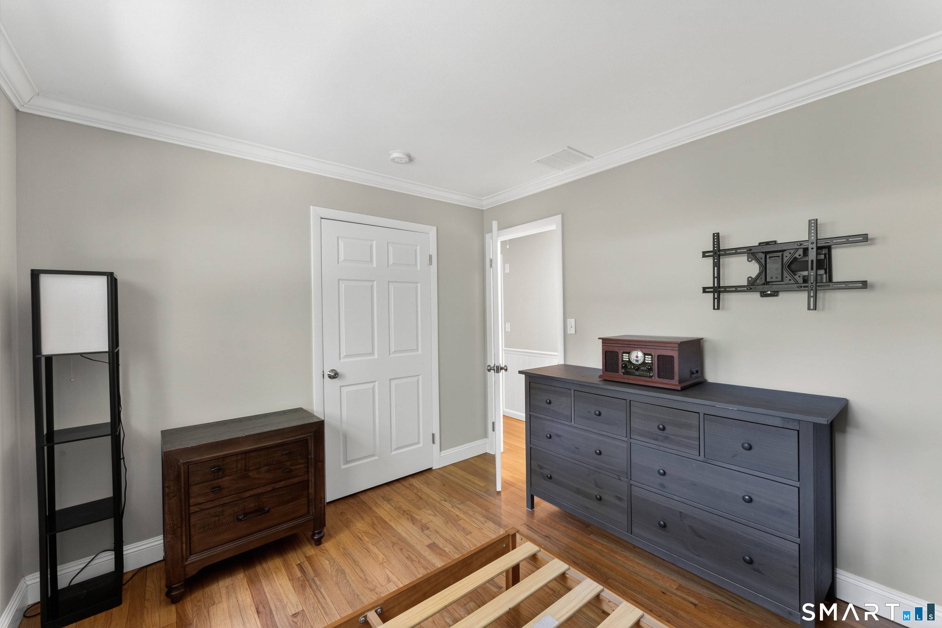 14 Deerfield Drive