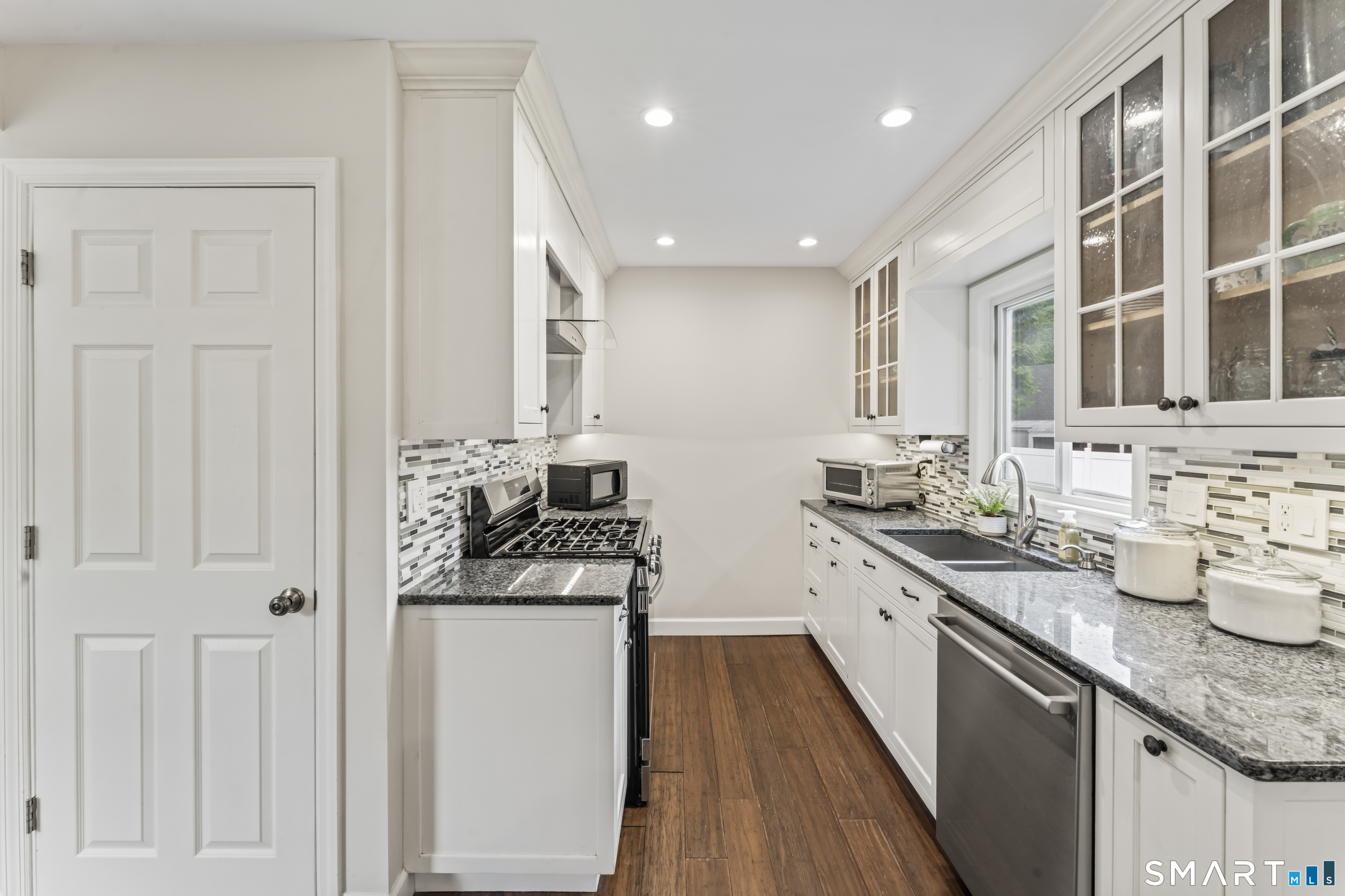 31 Bethpage Drive