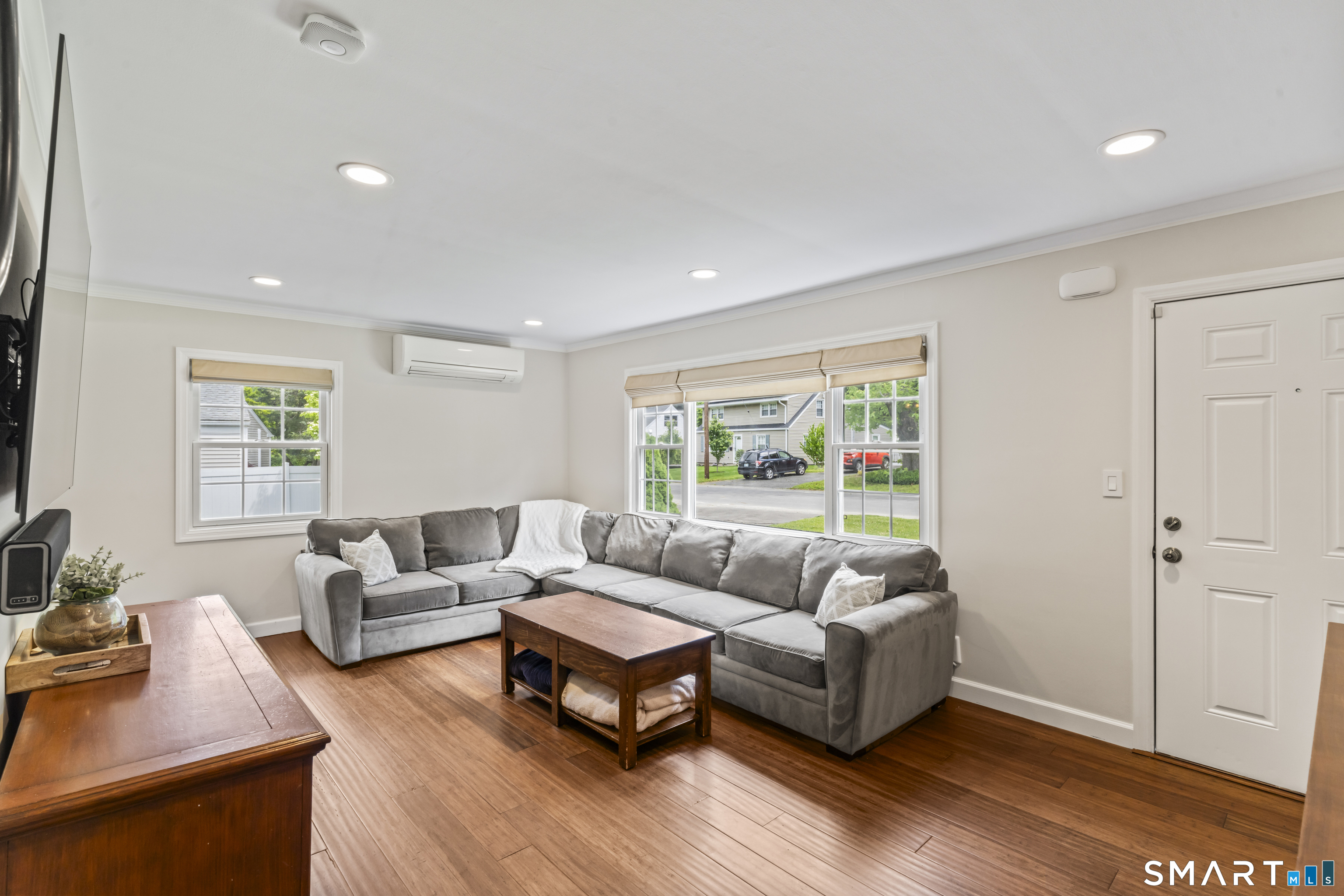31 Bethpage Drive