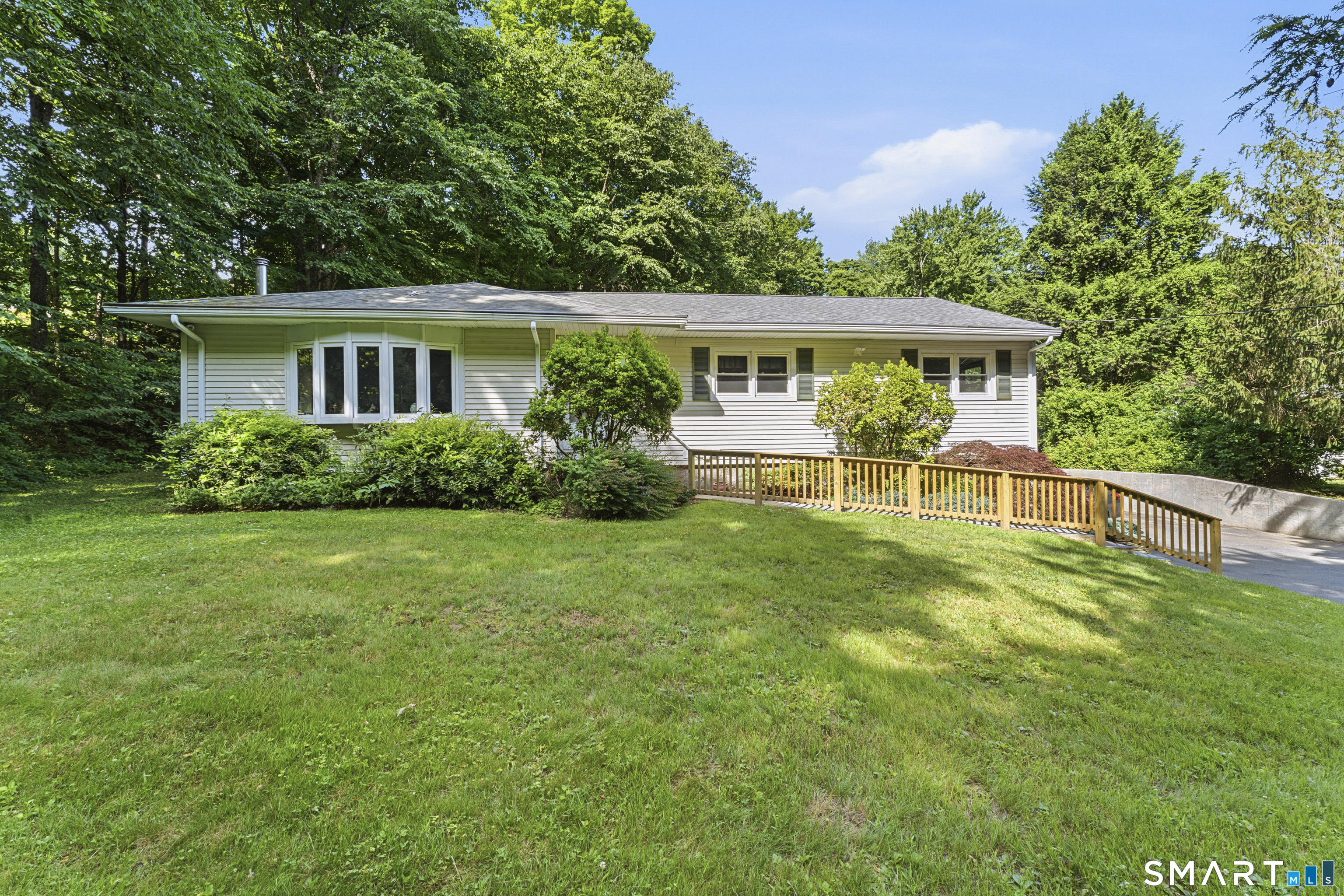 14 Saw Mill Road