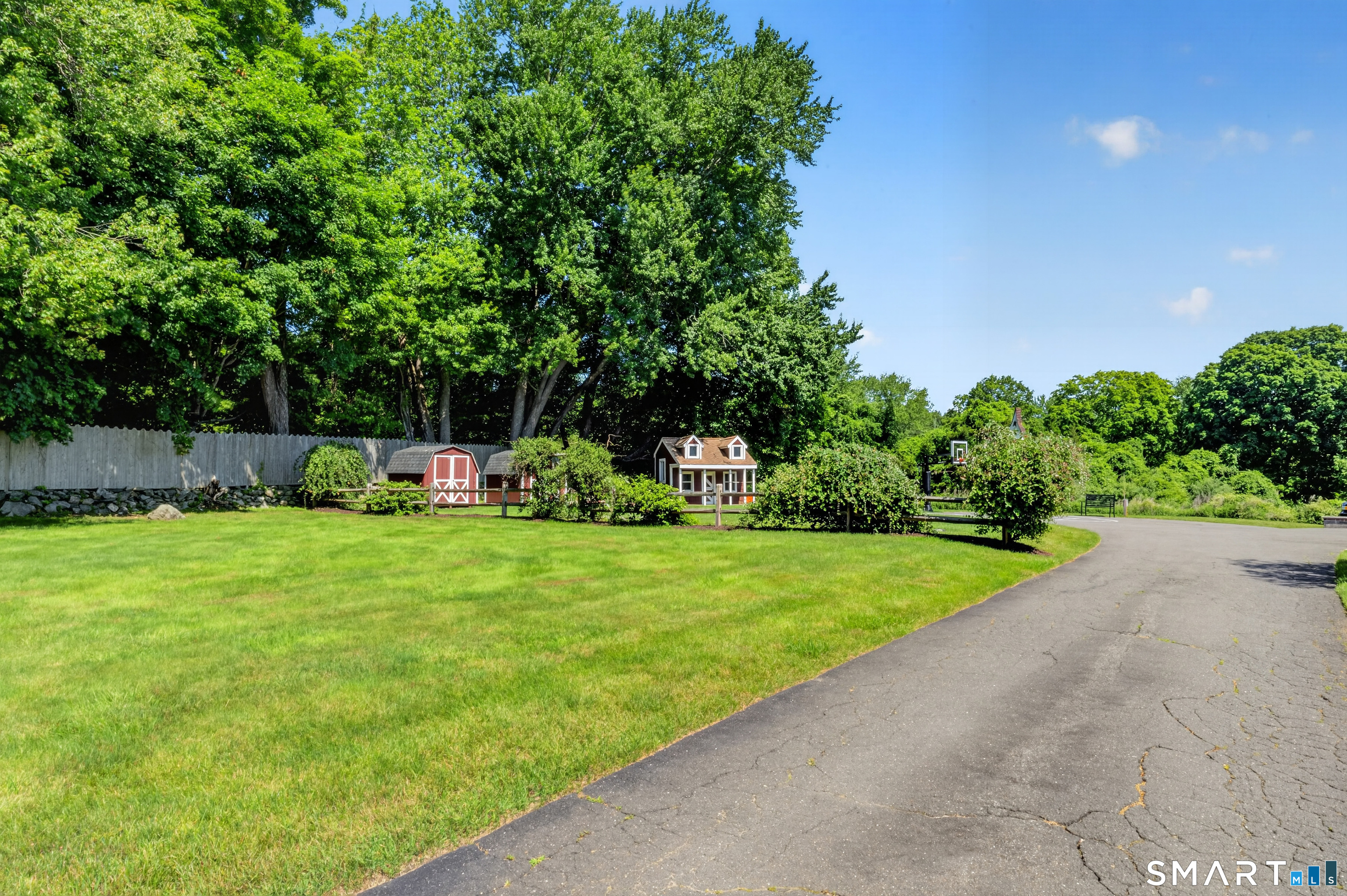 20 Head Of Meadow Road