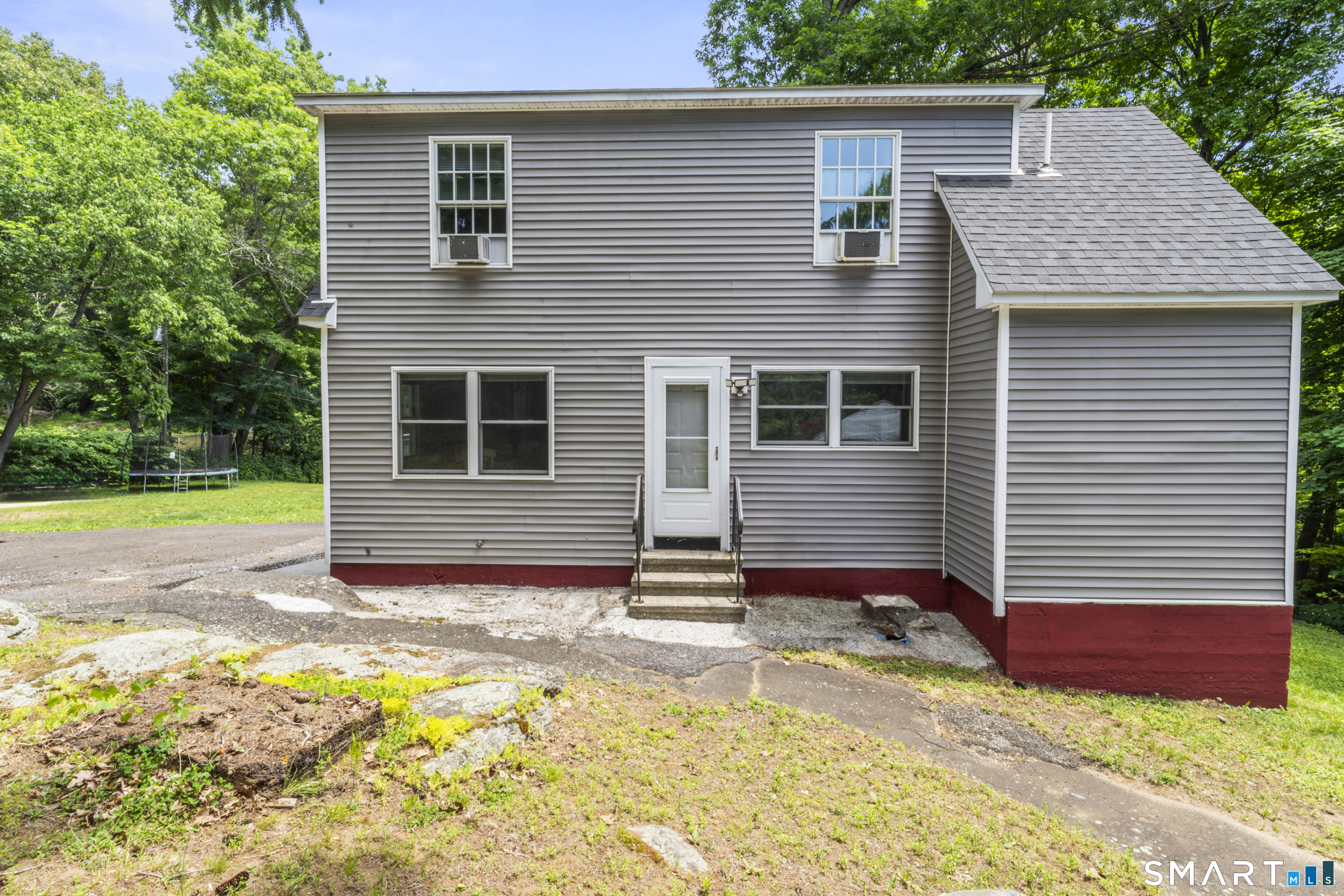 143 Nashville Road