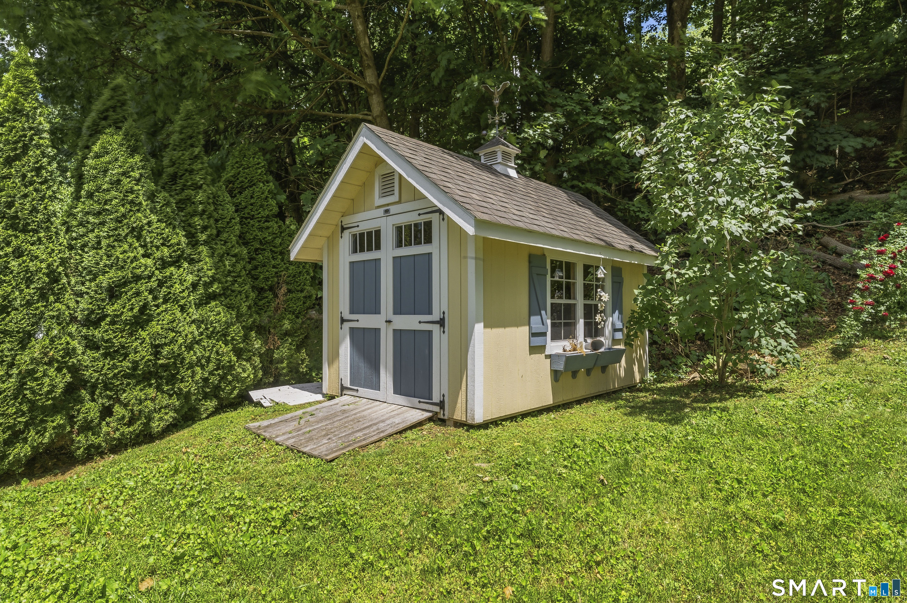 13 Brookwood Drive