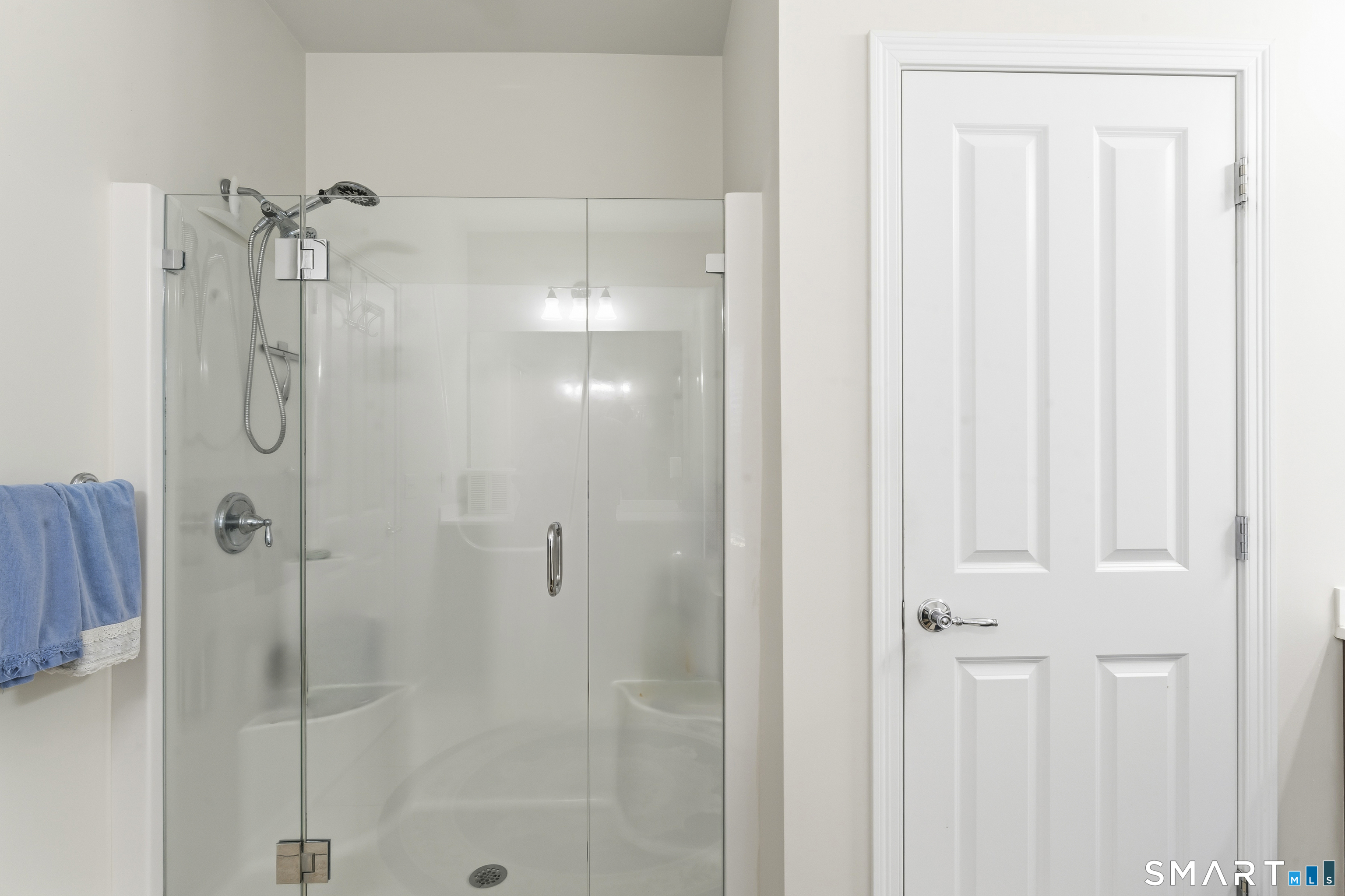 567 Inverness Court 567