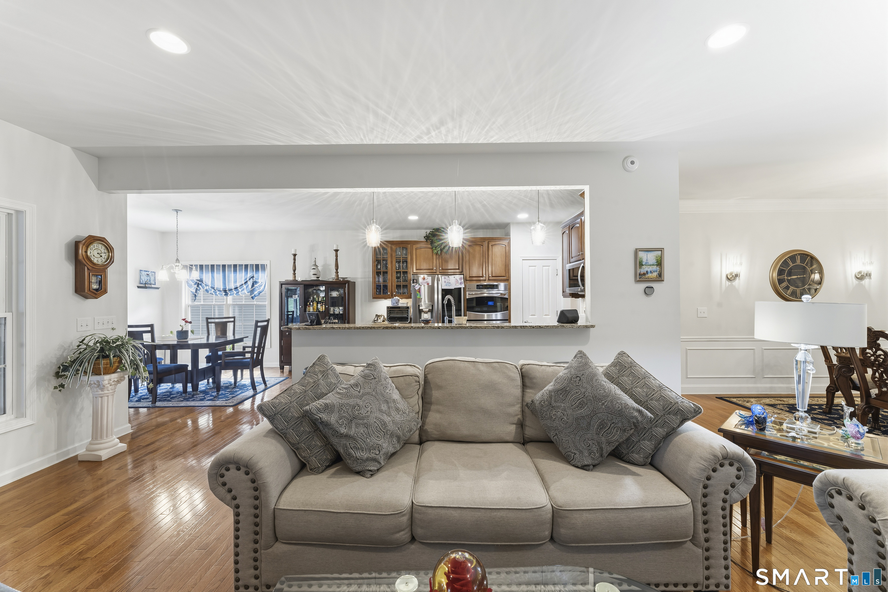 567 Inverness Court 567