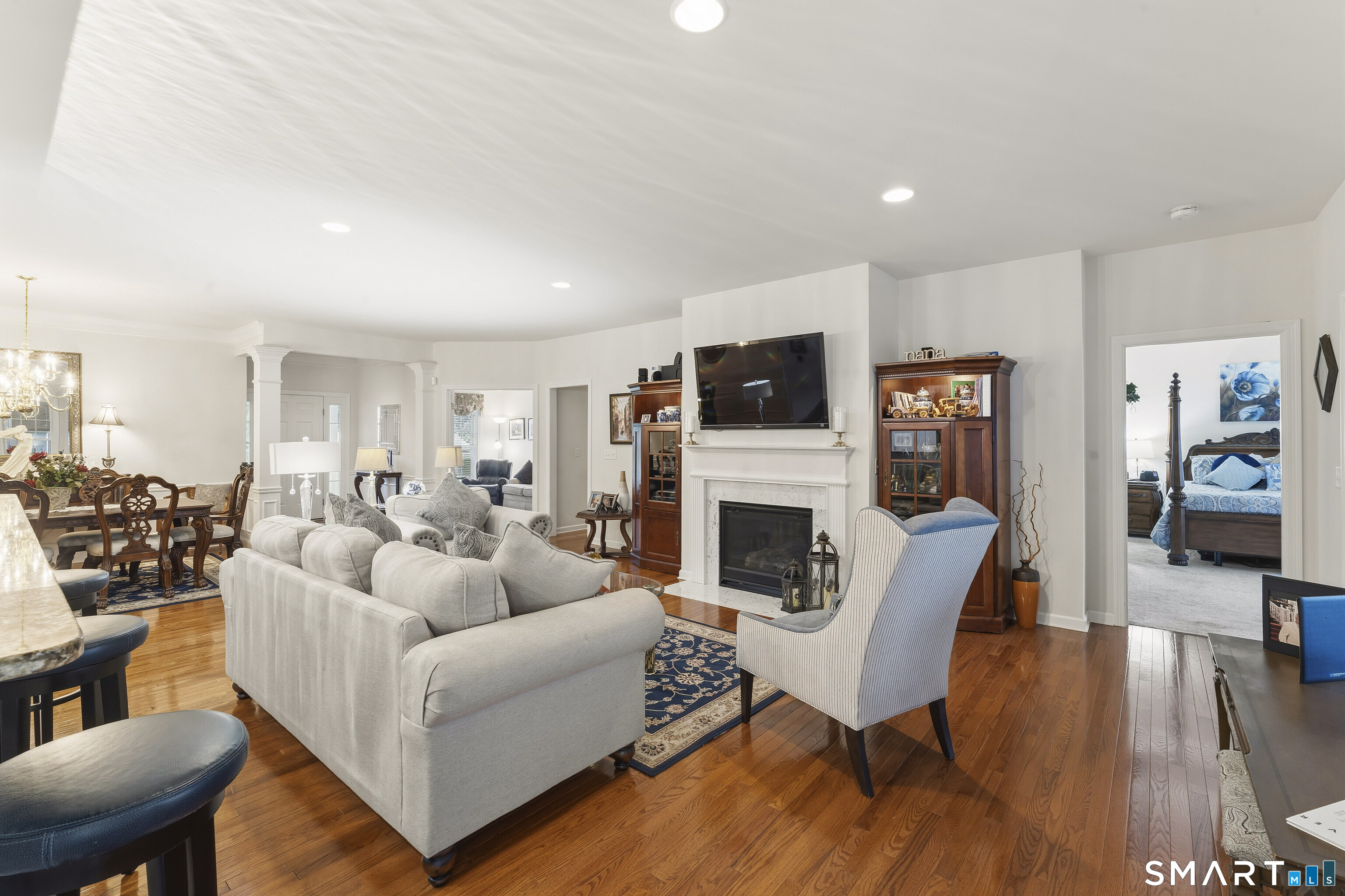 567 Inverness Court 567
