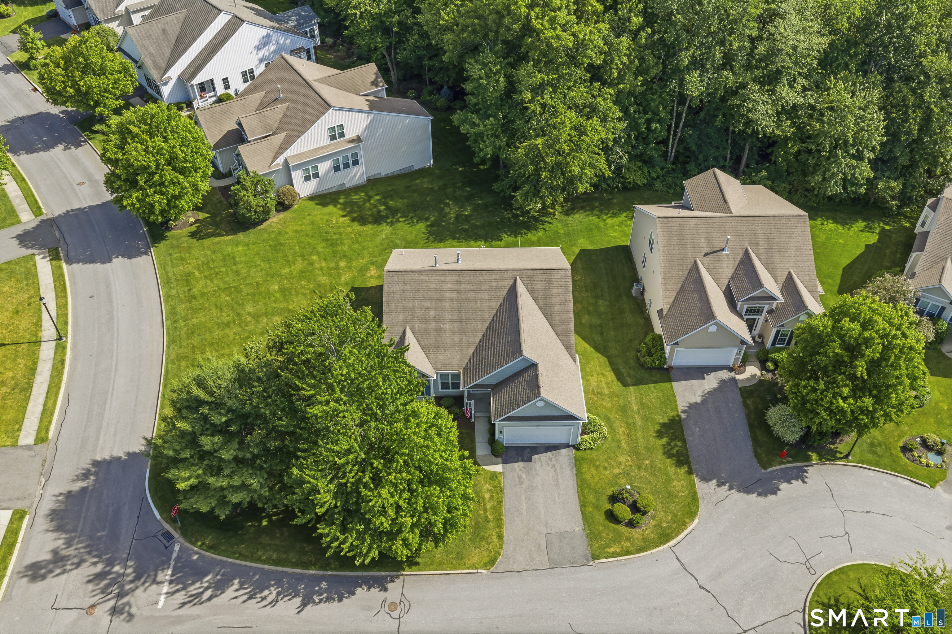 567 Inverness Court 567