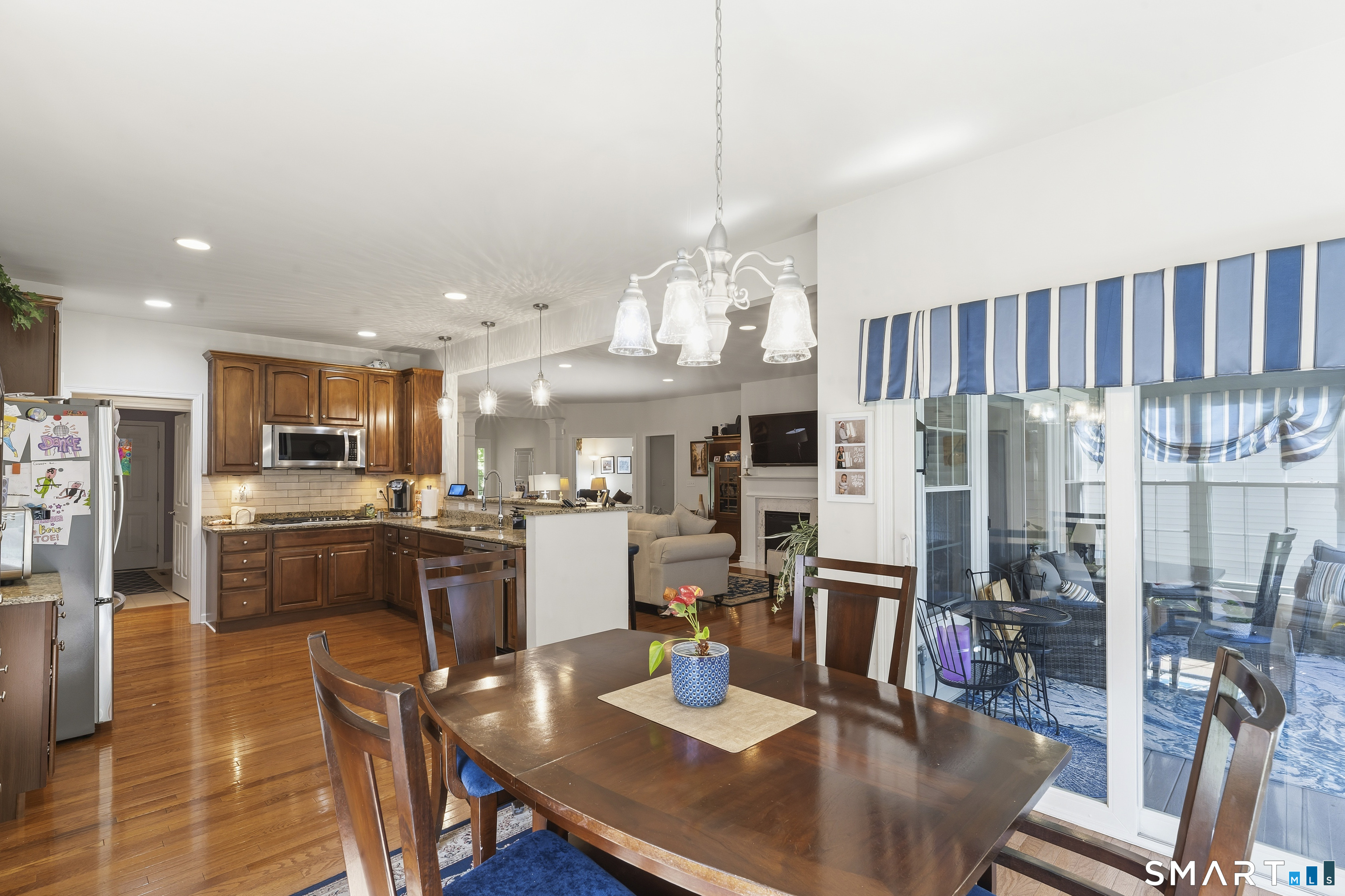 567 Inverness Court 567