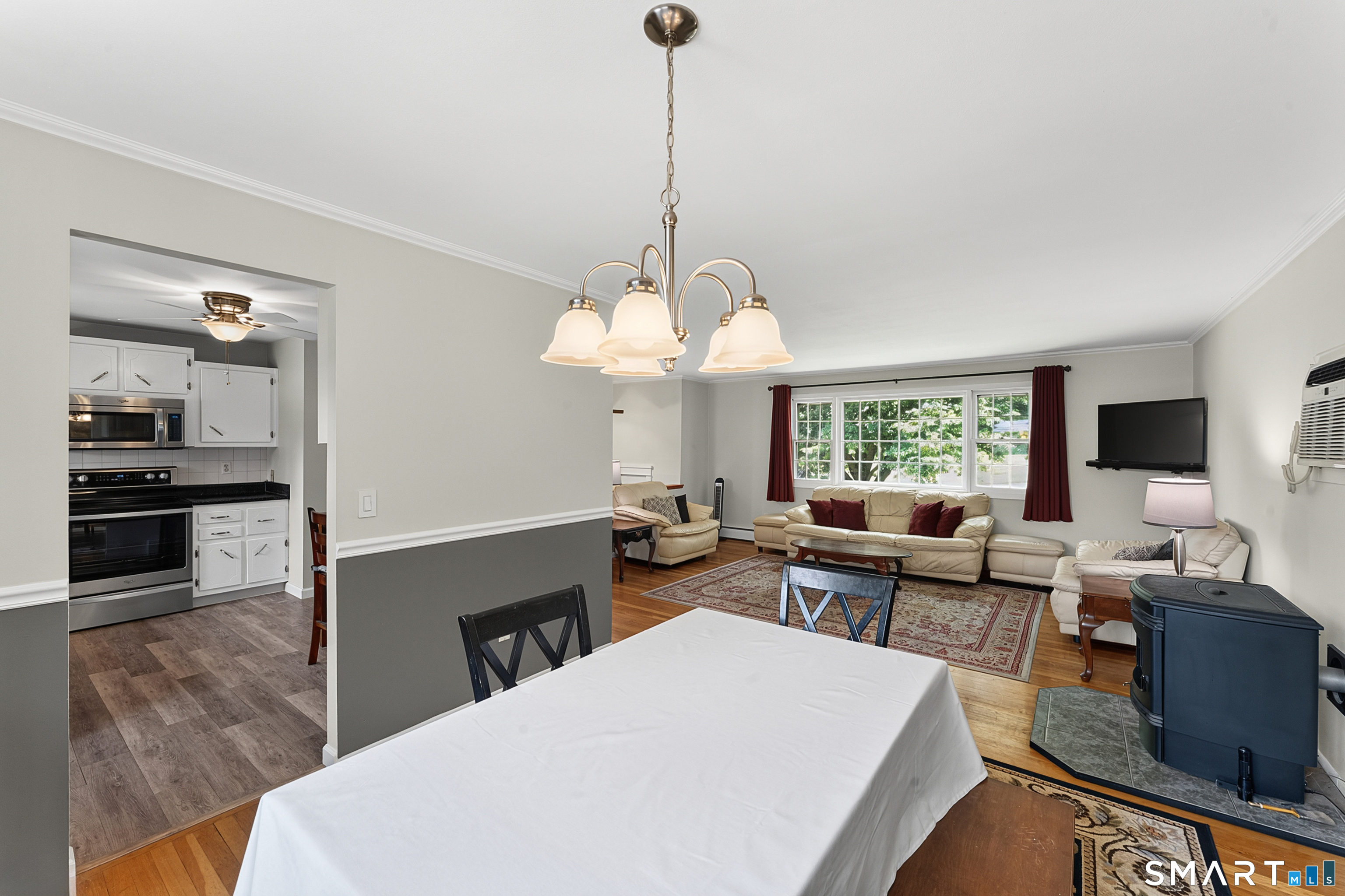 12 Quaker Ridge Road