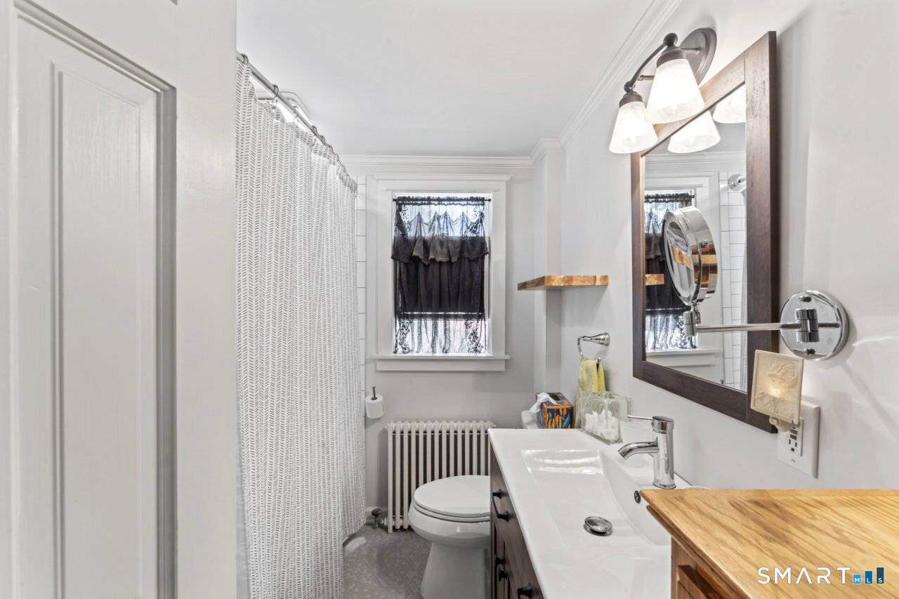 37 Cedar Crest Place