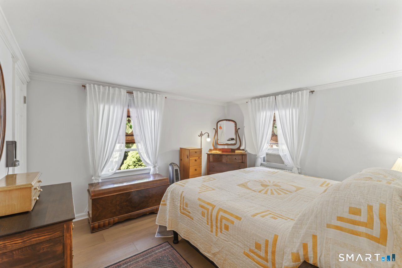 37 Cedar Crest Place