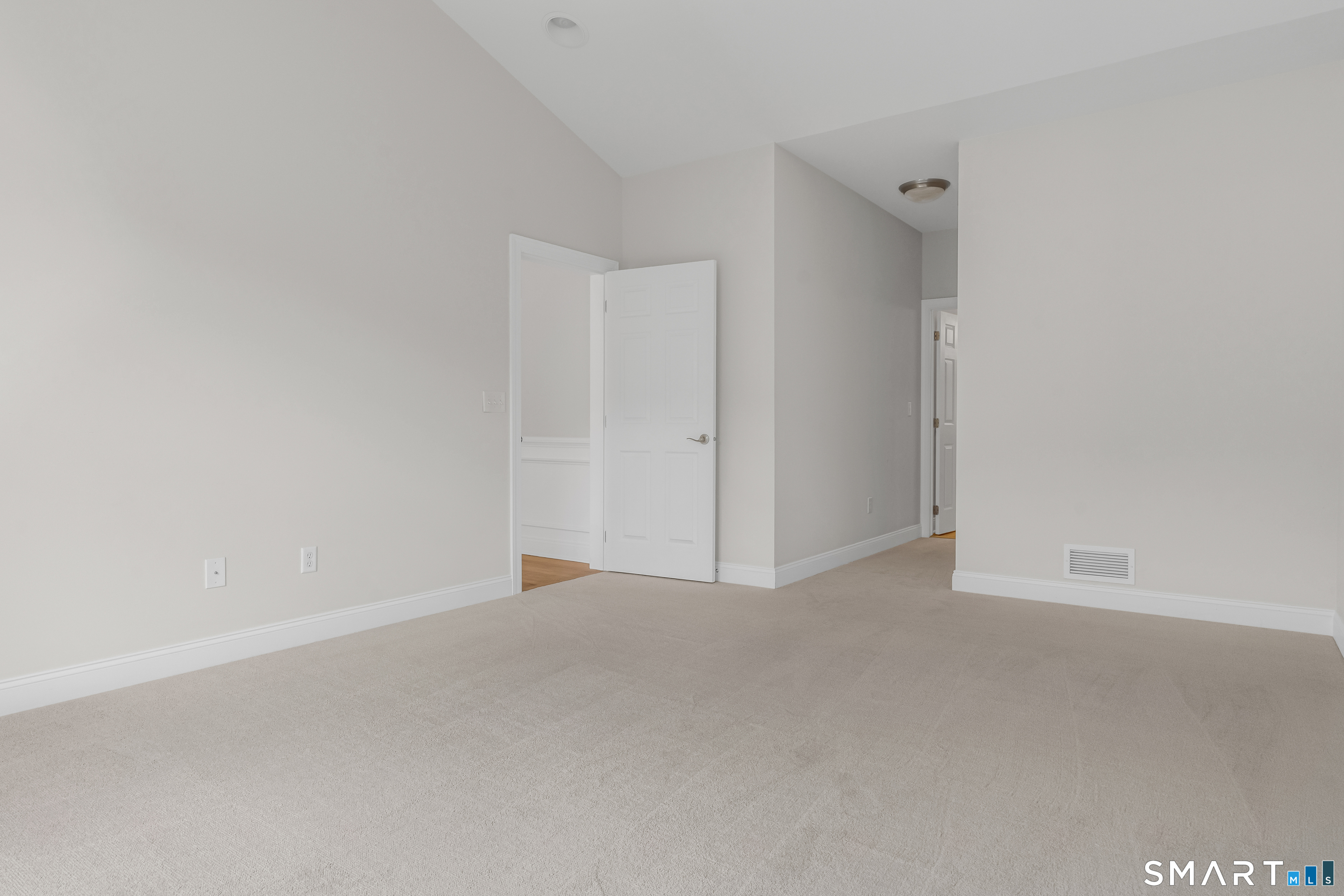 23 Woods Lane Unit: 23