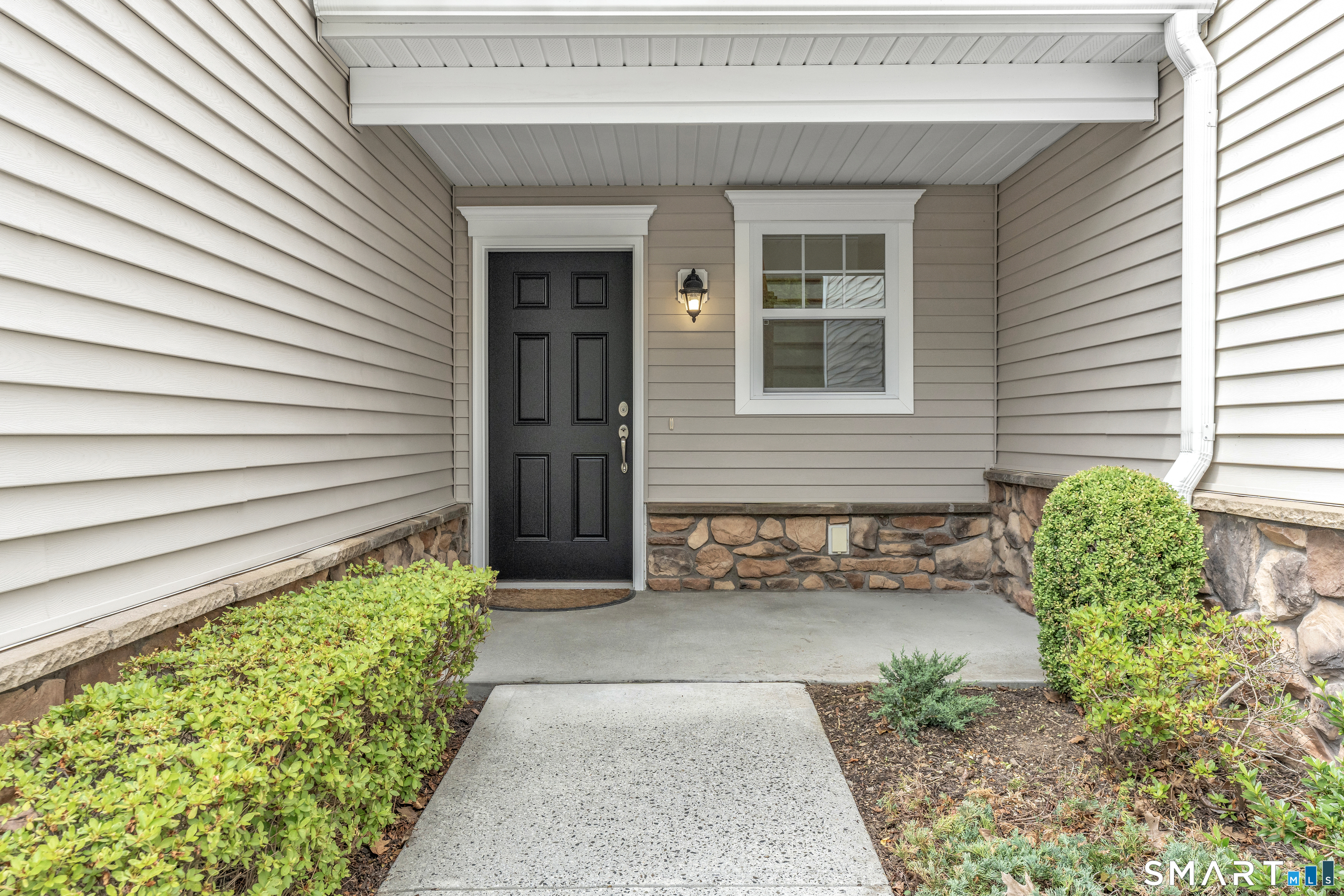 23 Woods Lane Unit: 23