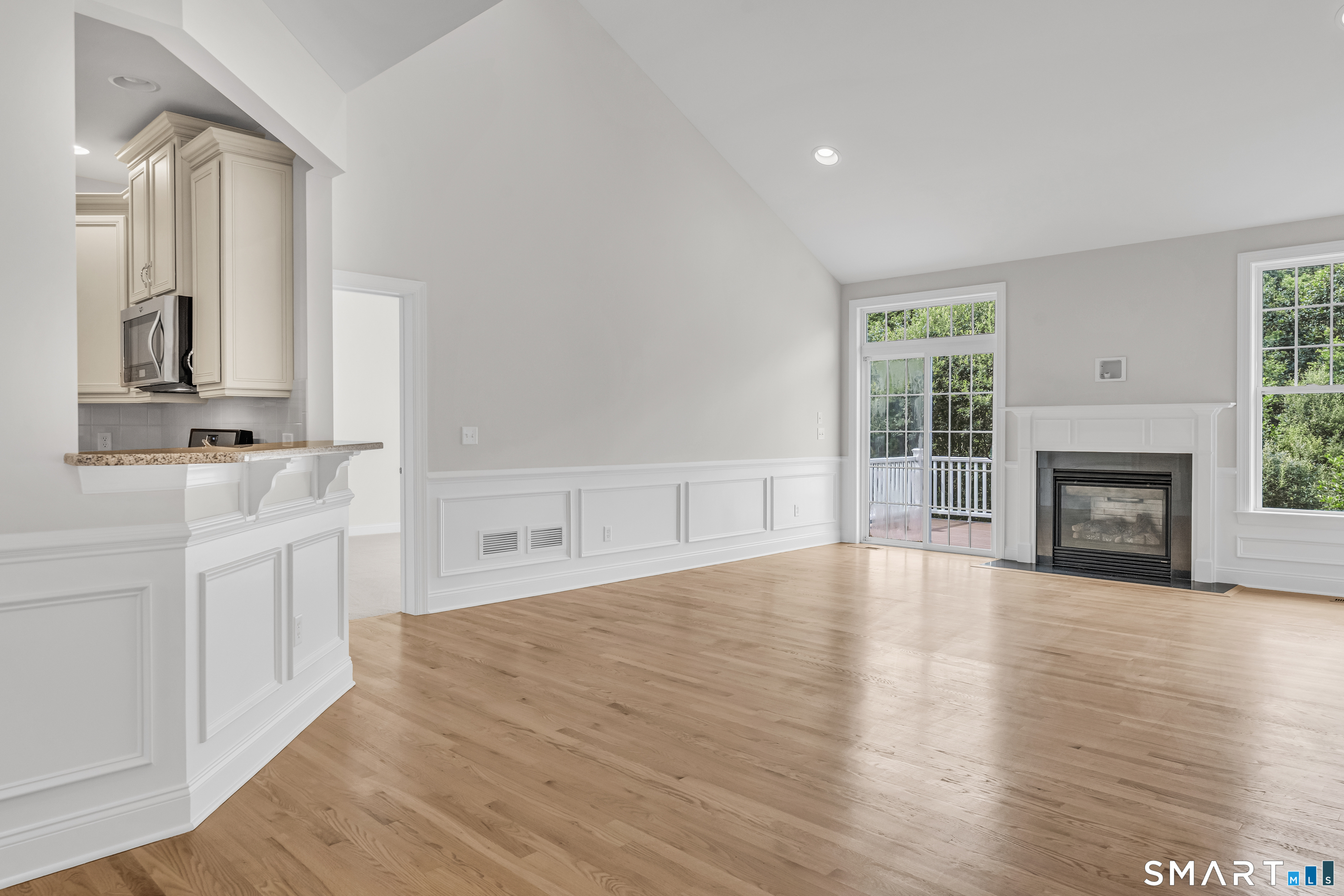 23 Woods Lane Unit: 23