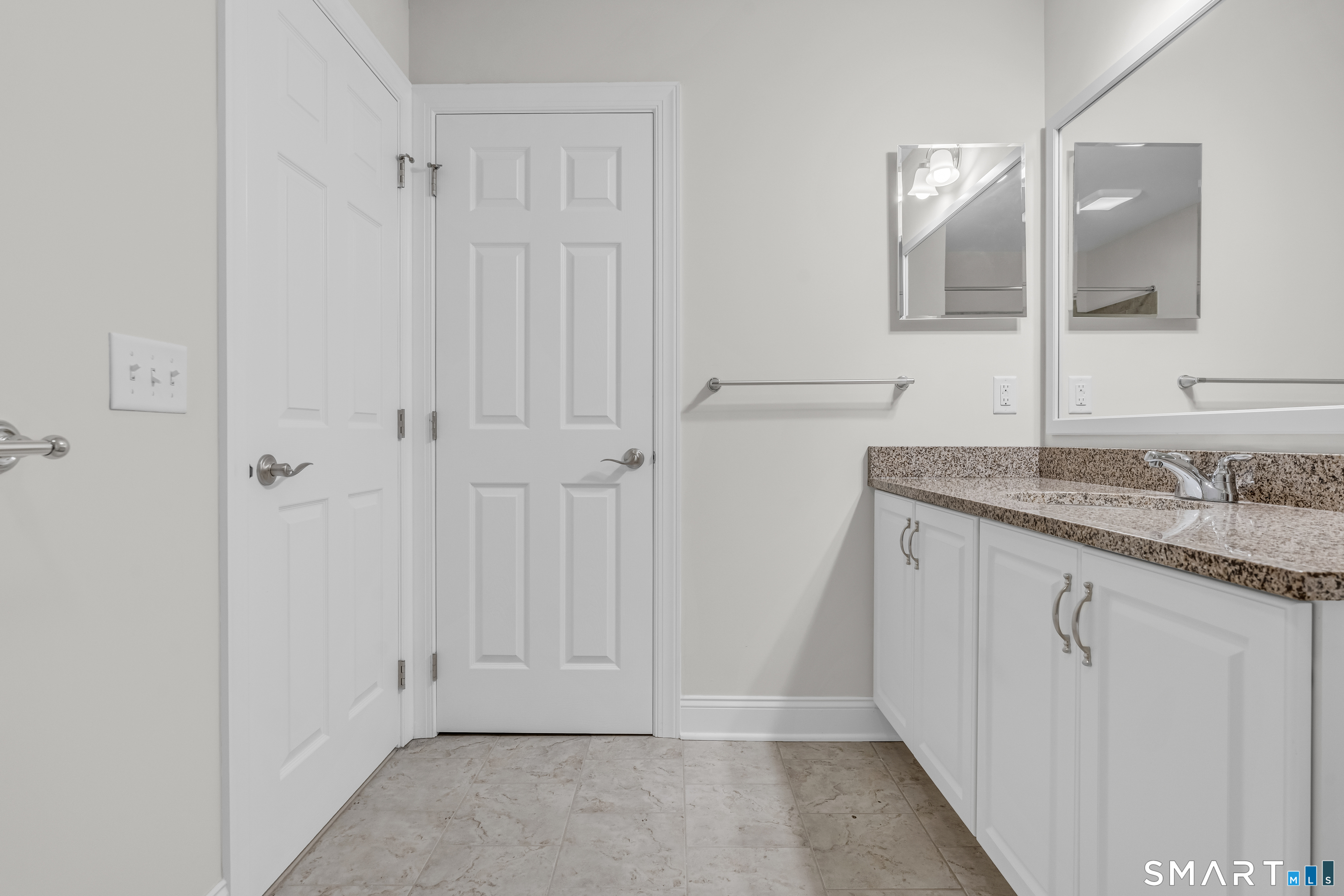 23 Woods Lane Unit: 23