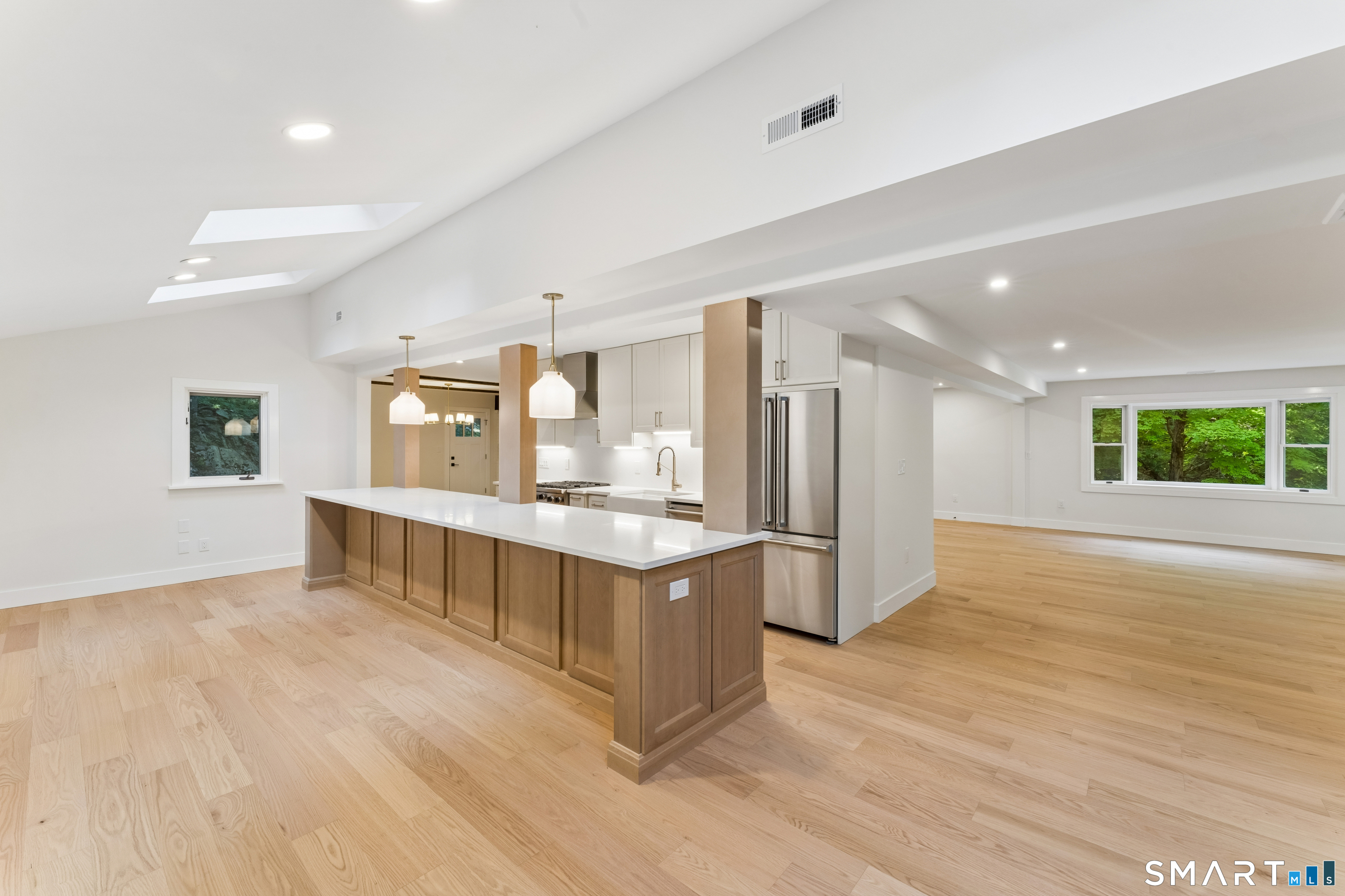 22 East Woods Road