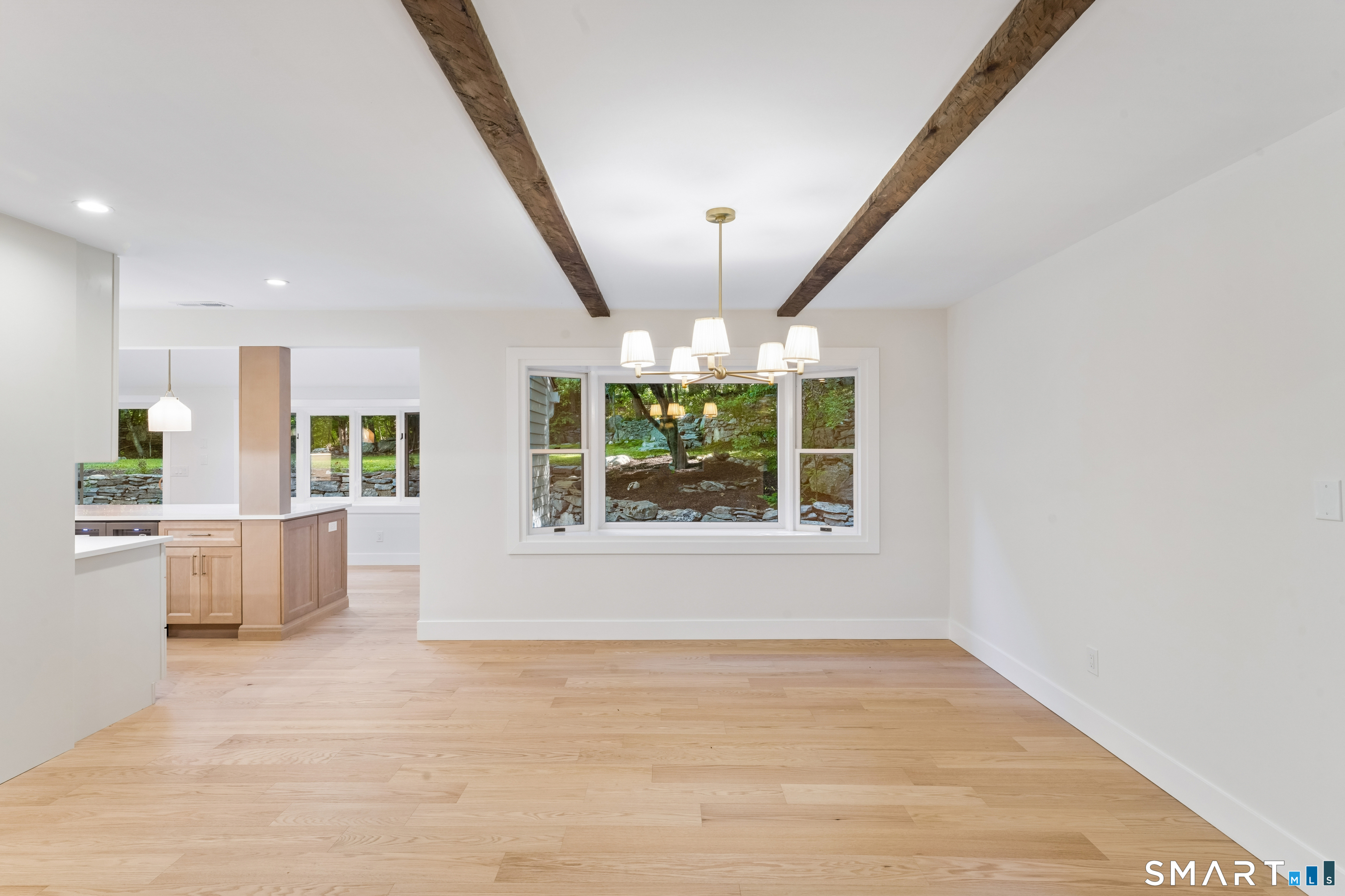 22 East Woods Road