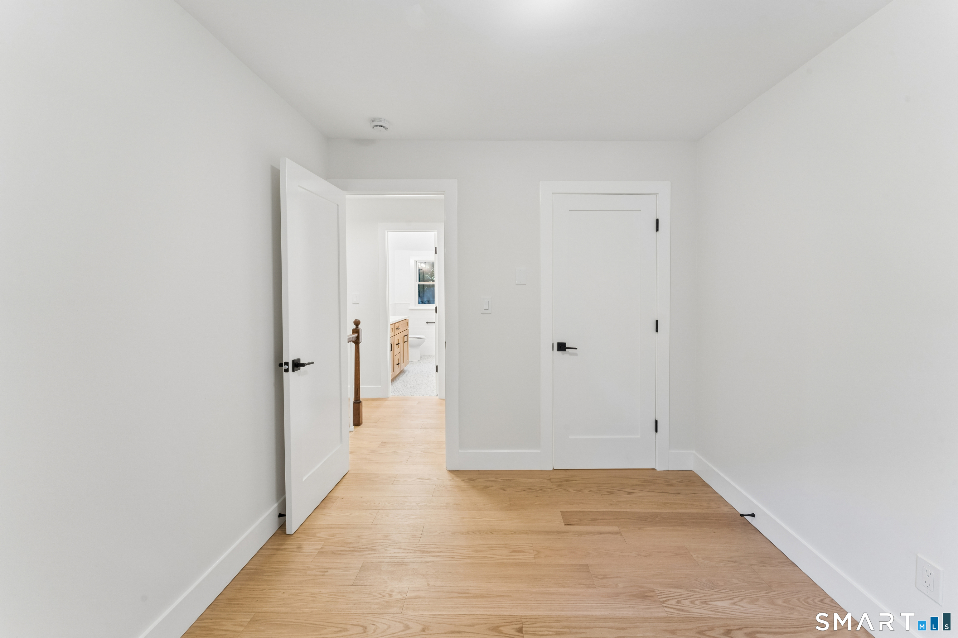 22 East Woods Road