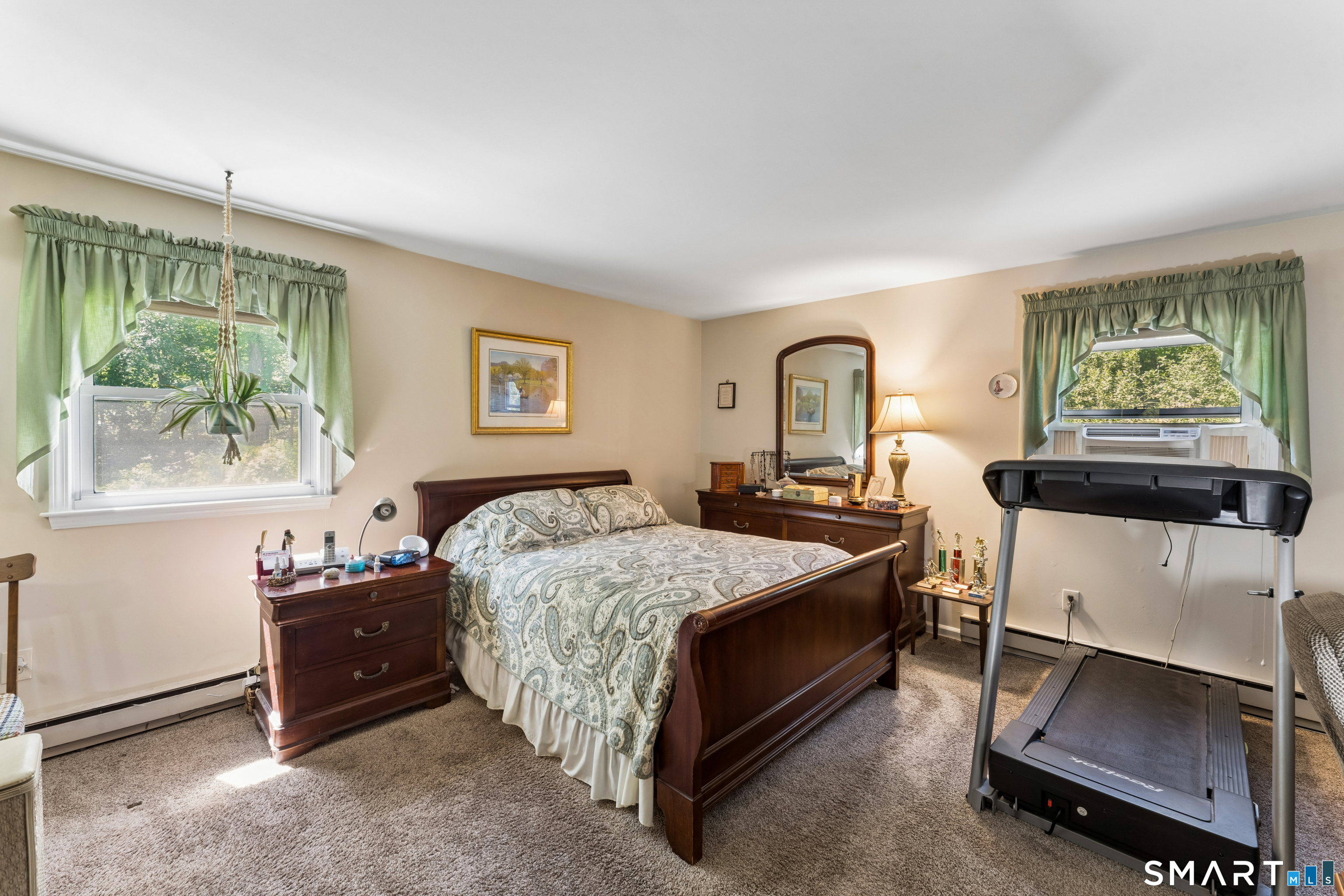 18 Woodcreek Road