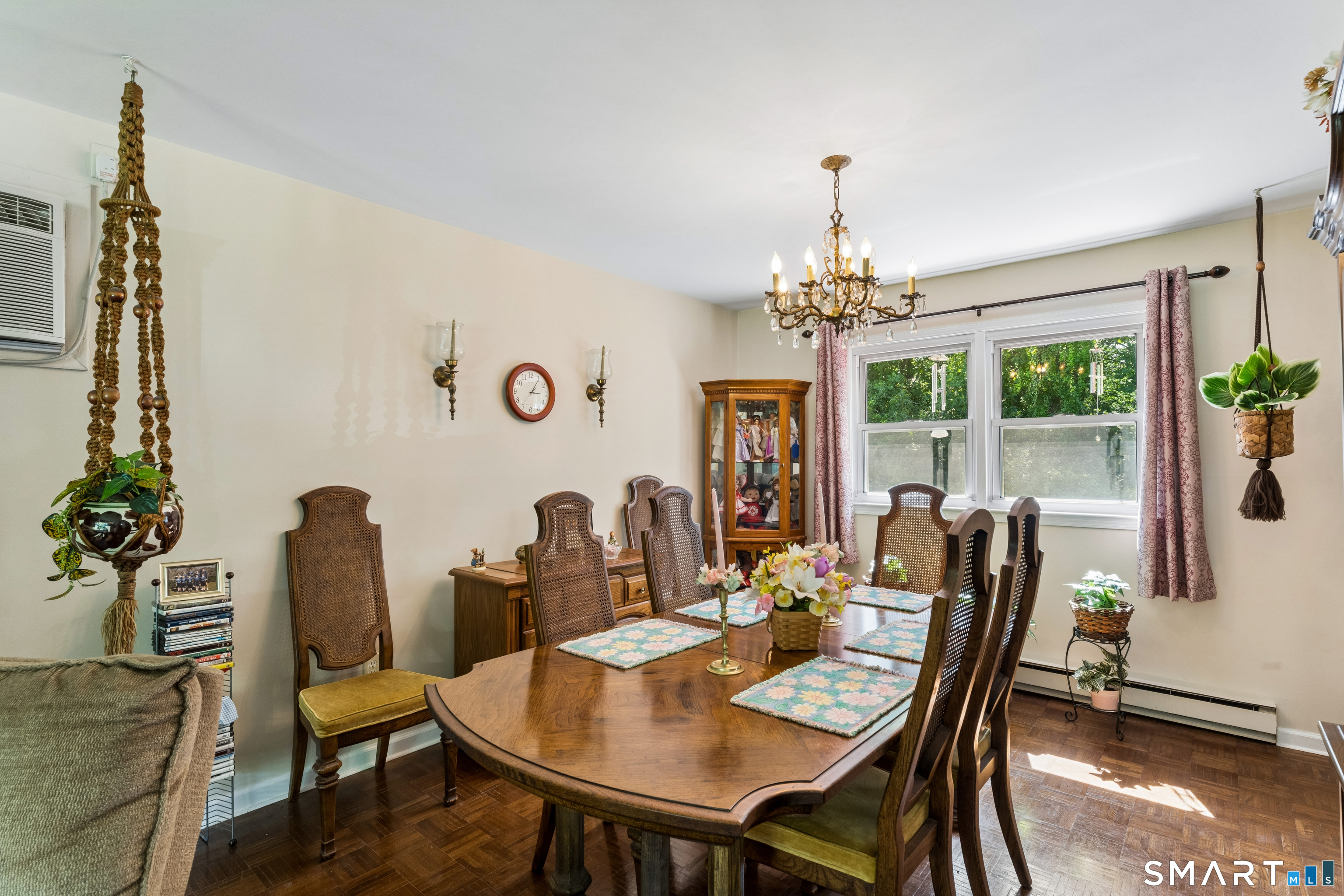 18 Woodcreek Road