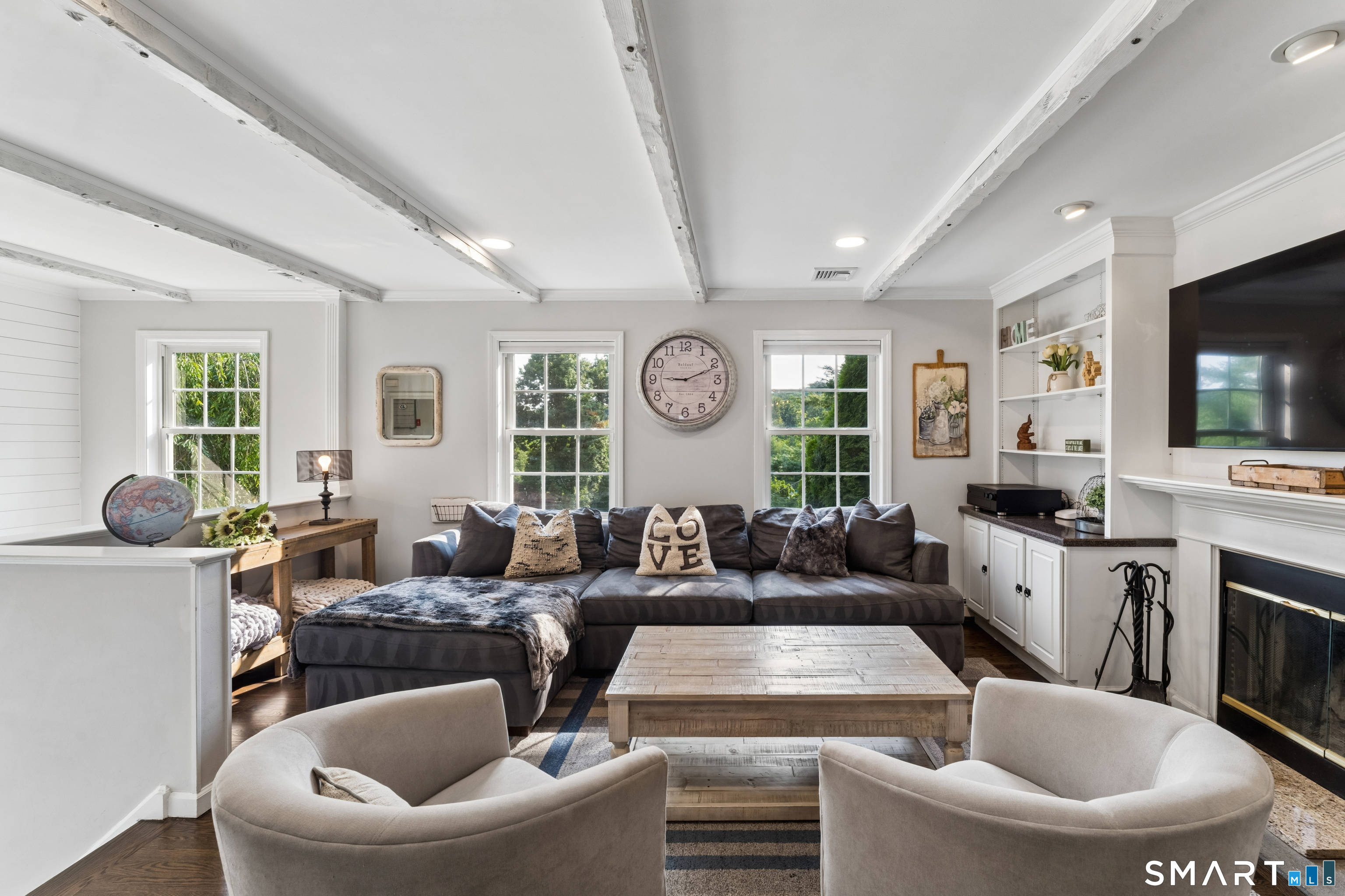 25 North Lake Shore Drive