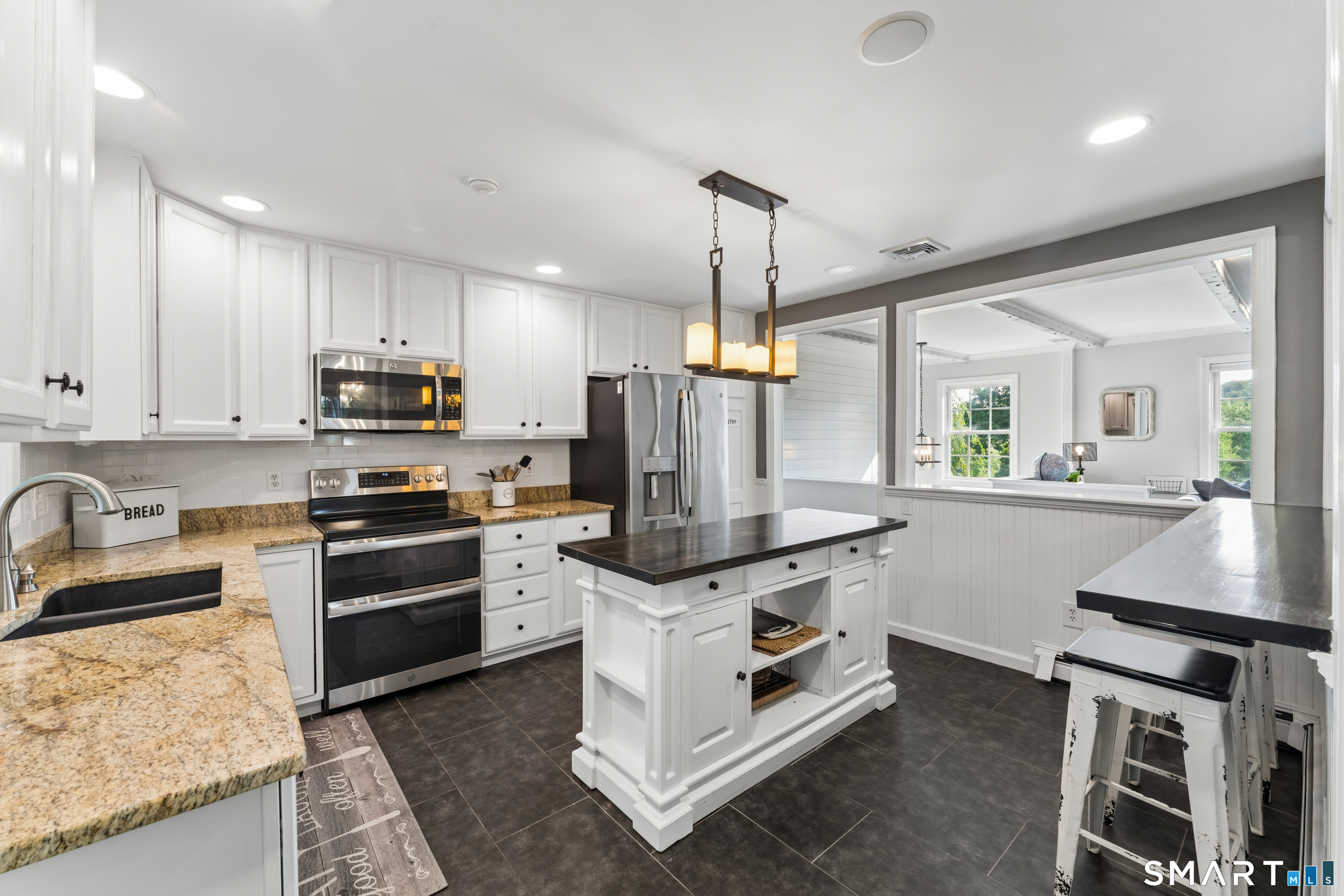 25 North Lake Shore Drive