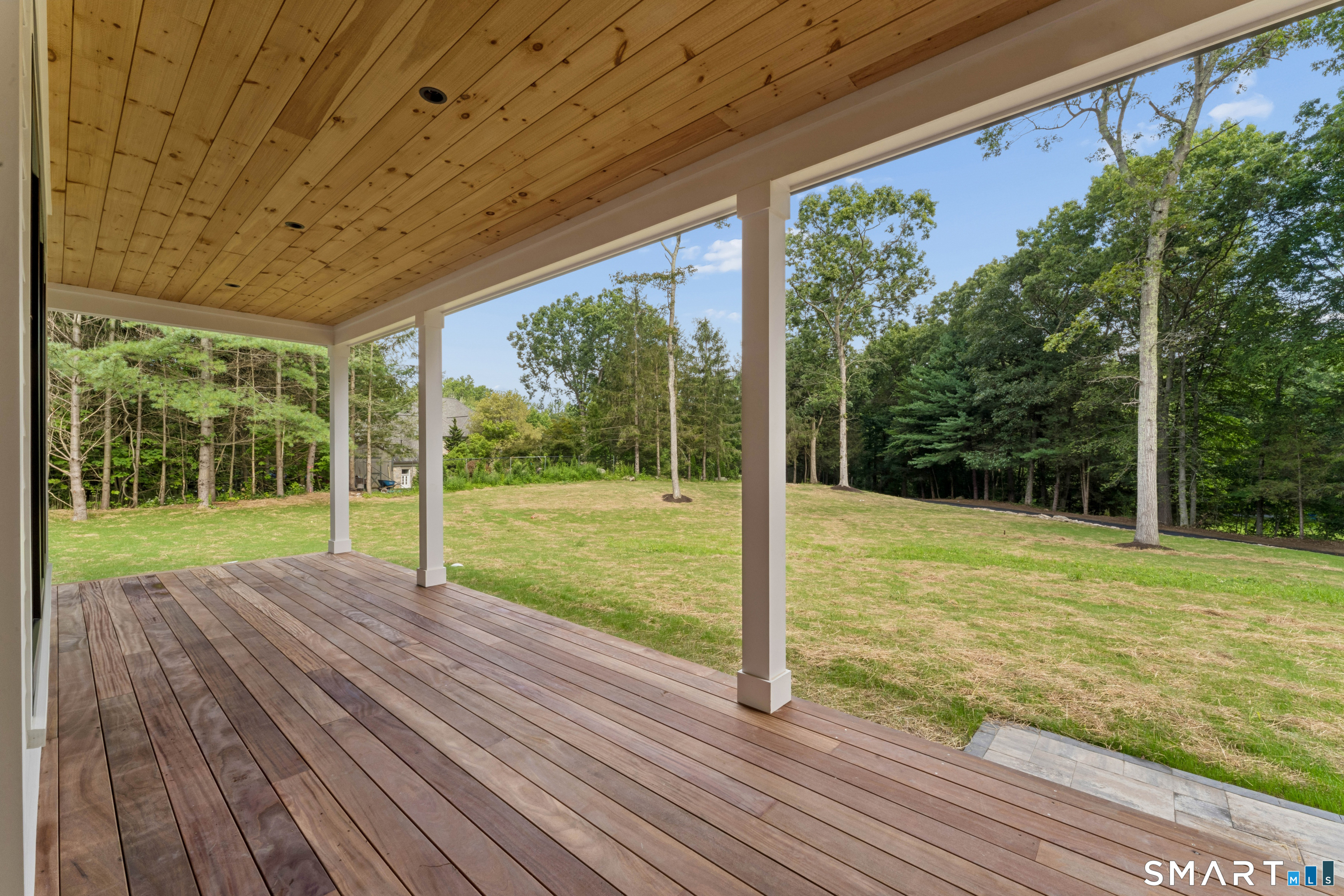 11 Oak Ridge Drive