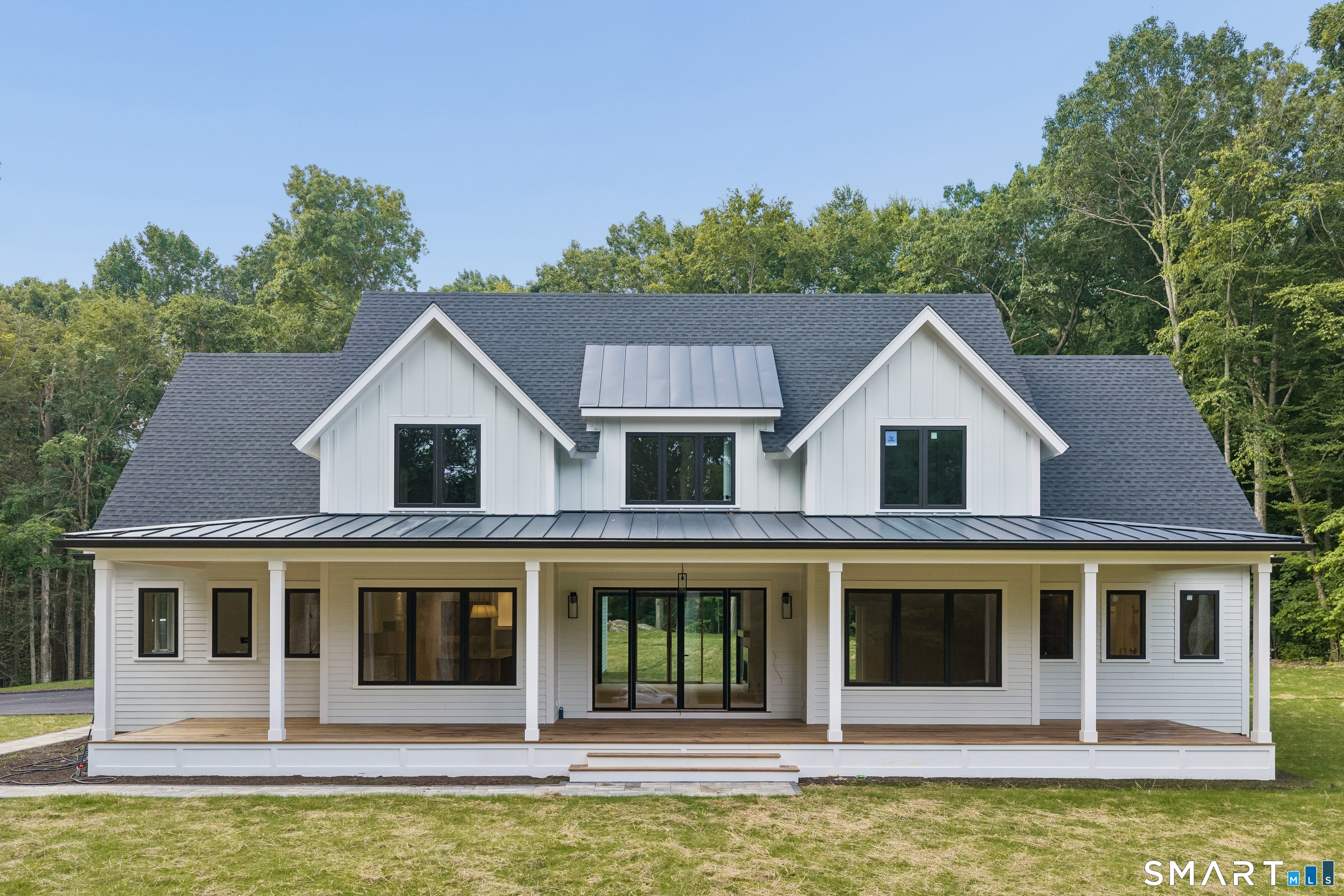11 Oak Ridge Drive
