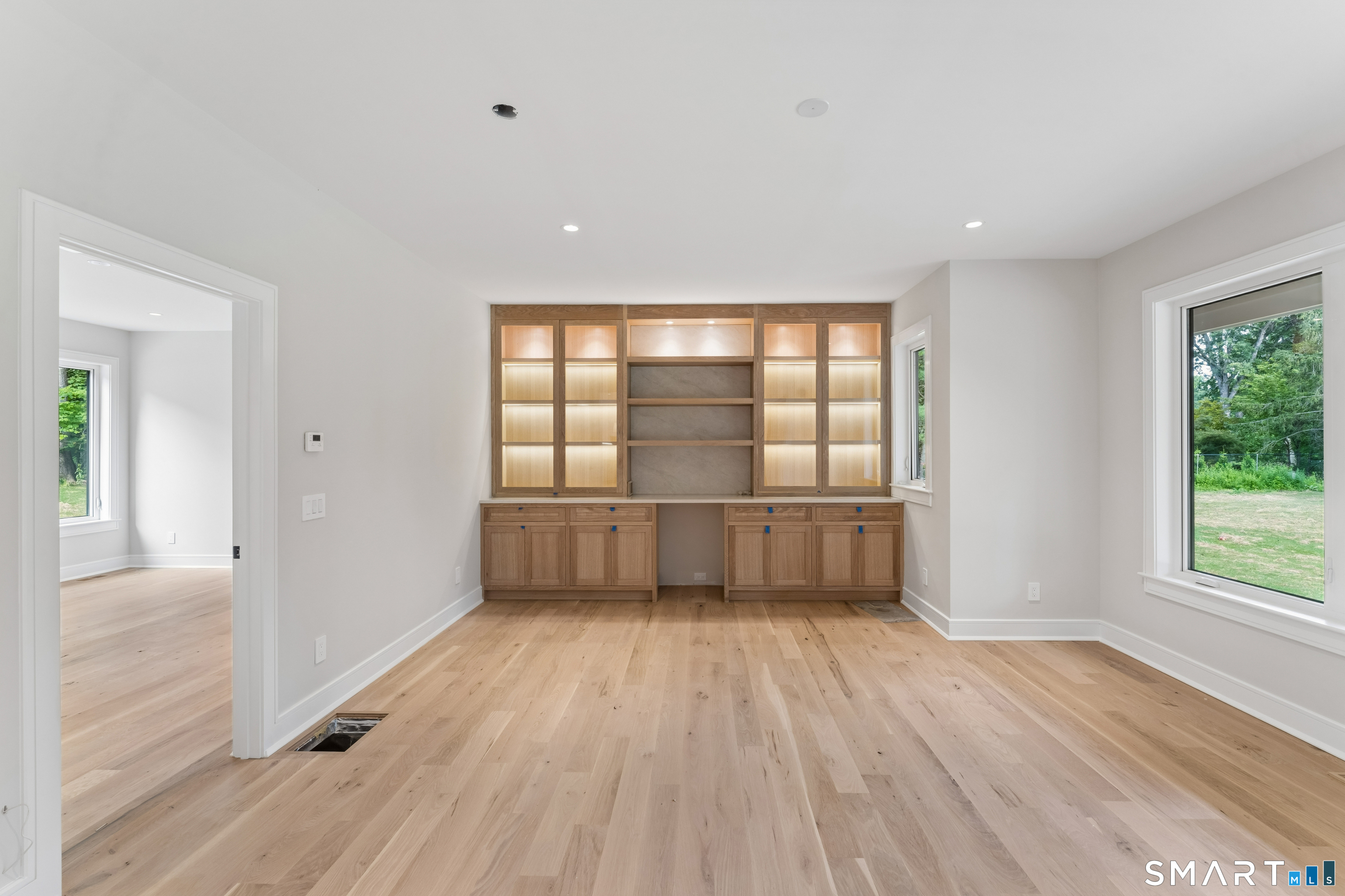 11 Oak Ridge Drive