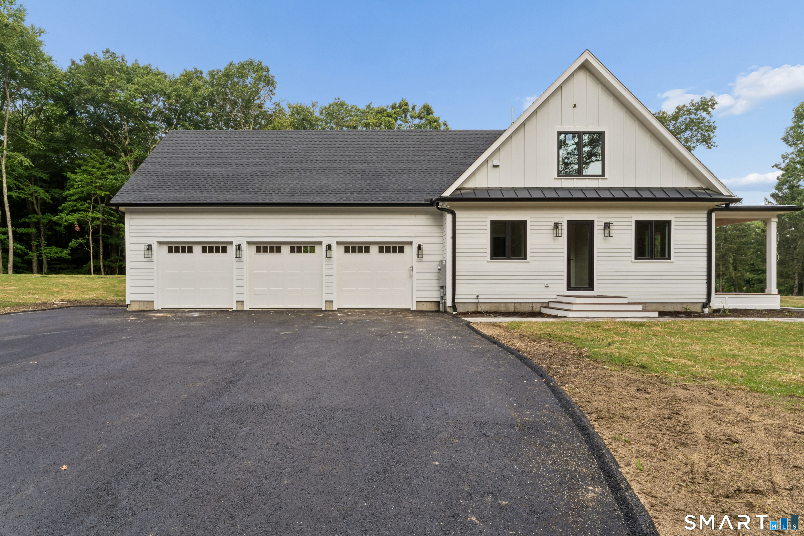11 Oak Ridge Drive