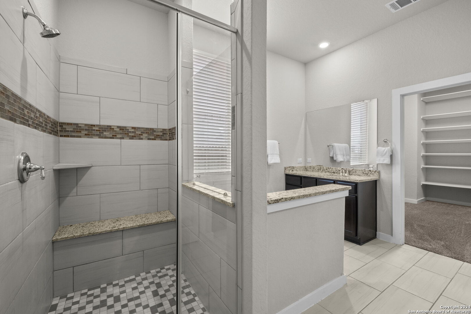 202 TILTWOOD CT