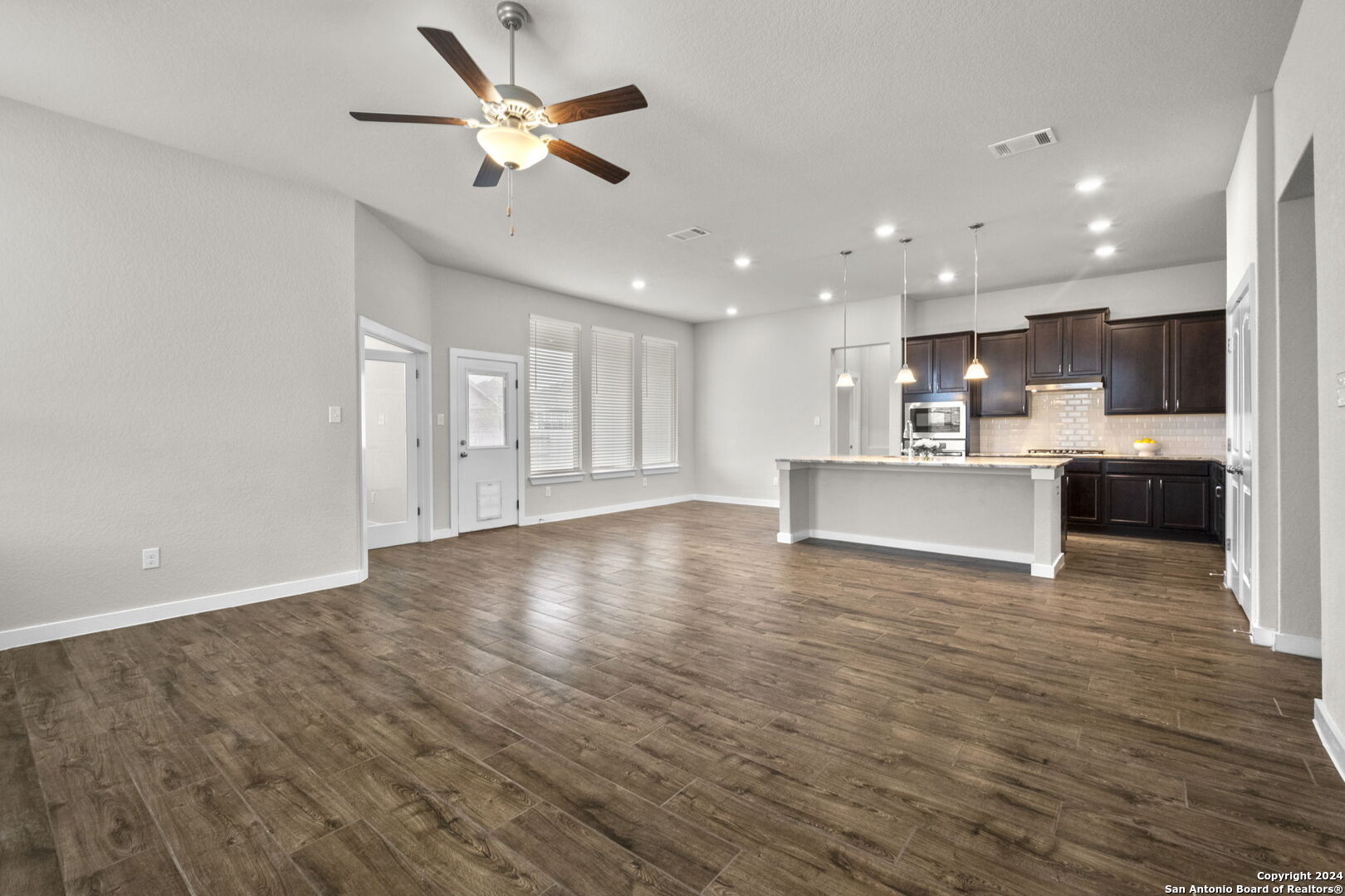 202 TILTWOOD CT