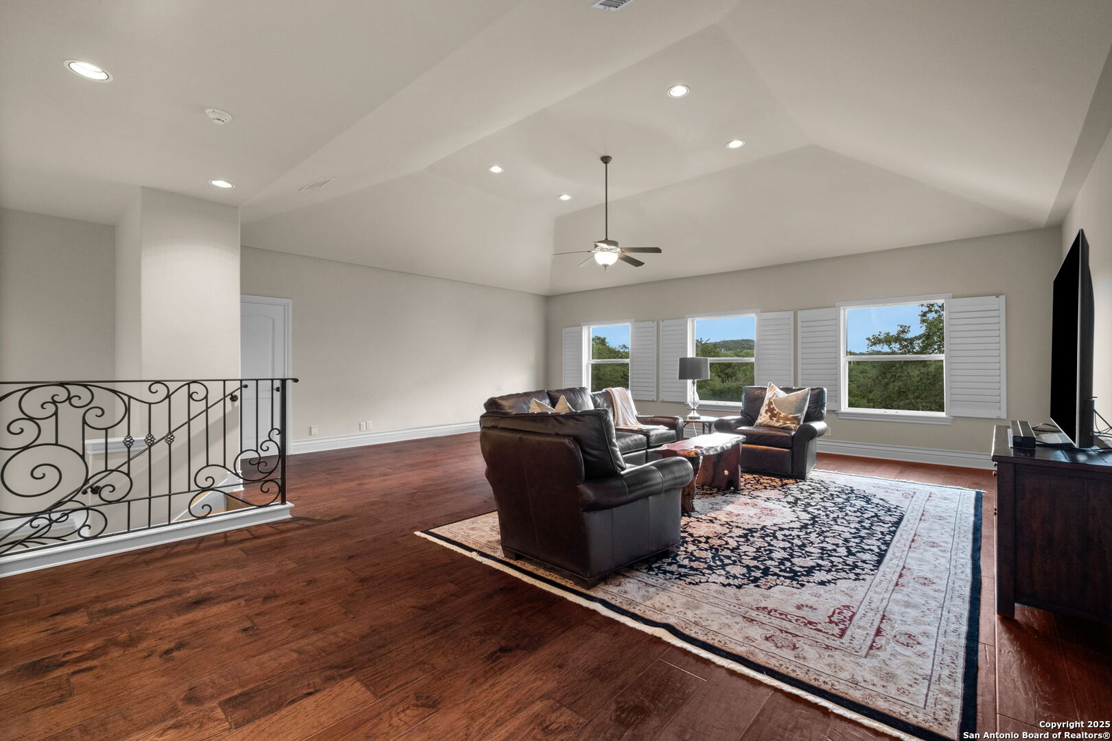 11214 Anaqua Springs