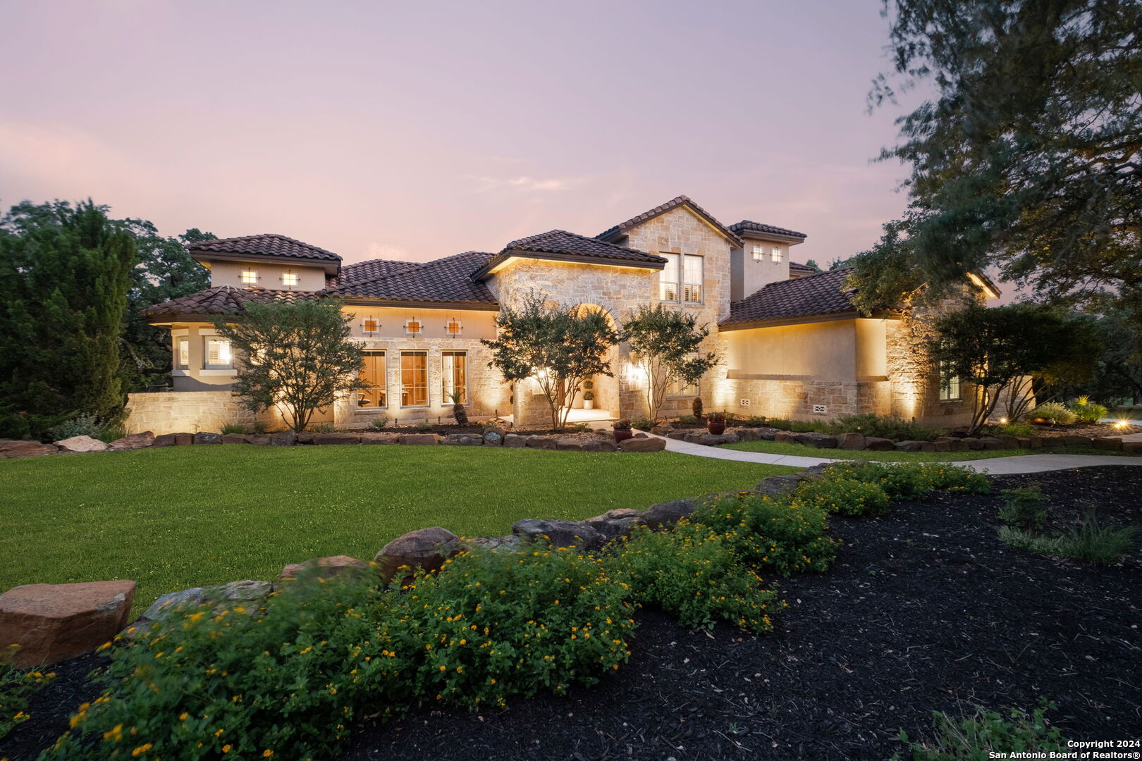 11214 Anaqua Springs