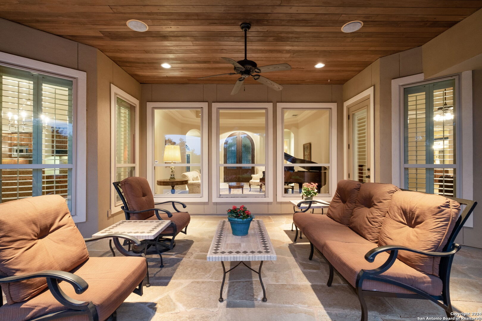 11214 Anaqua Springs
