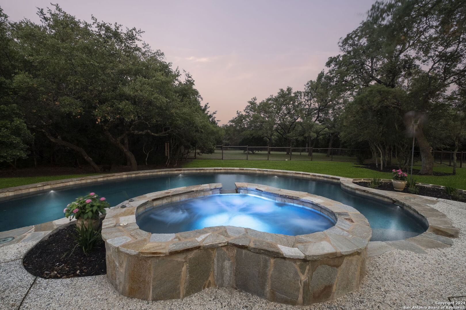 11214 Anaqua Springs