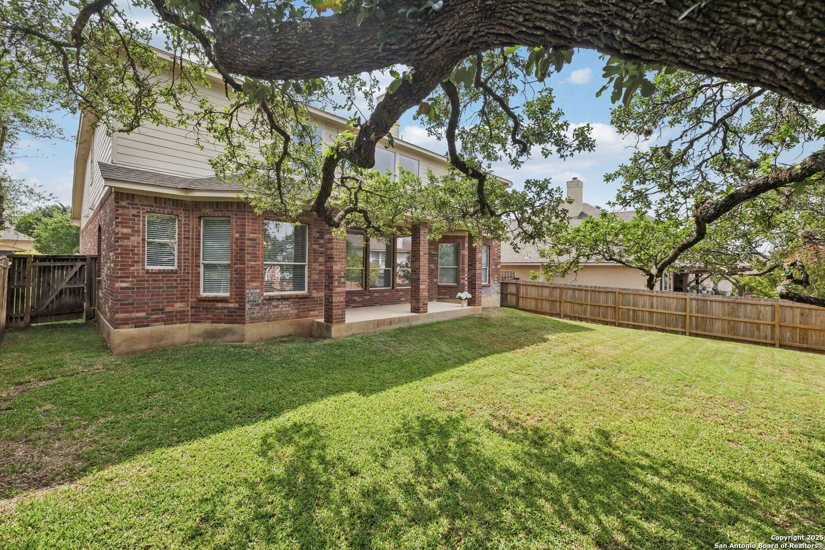 24915 White Creek